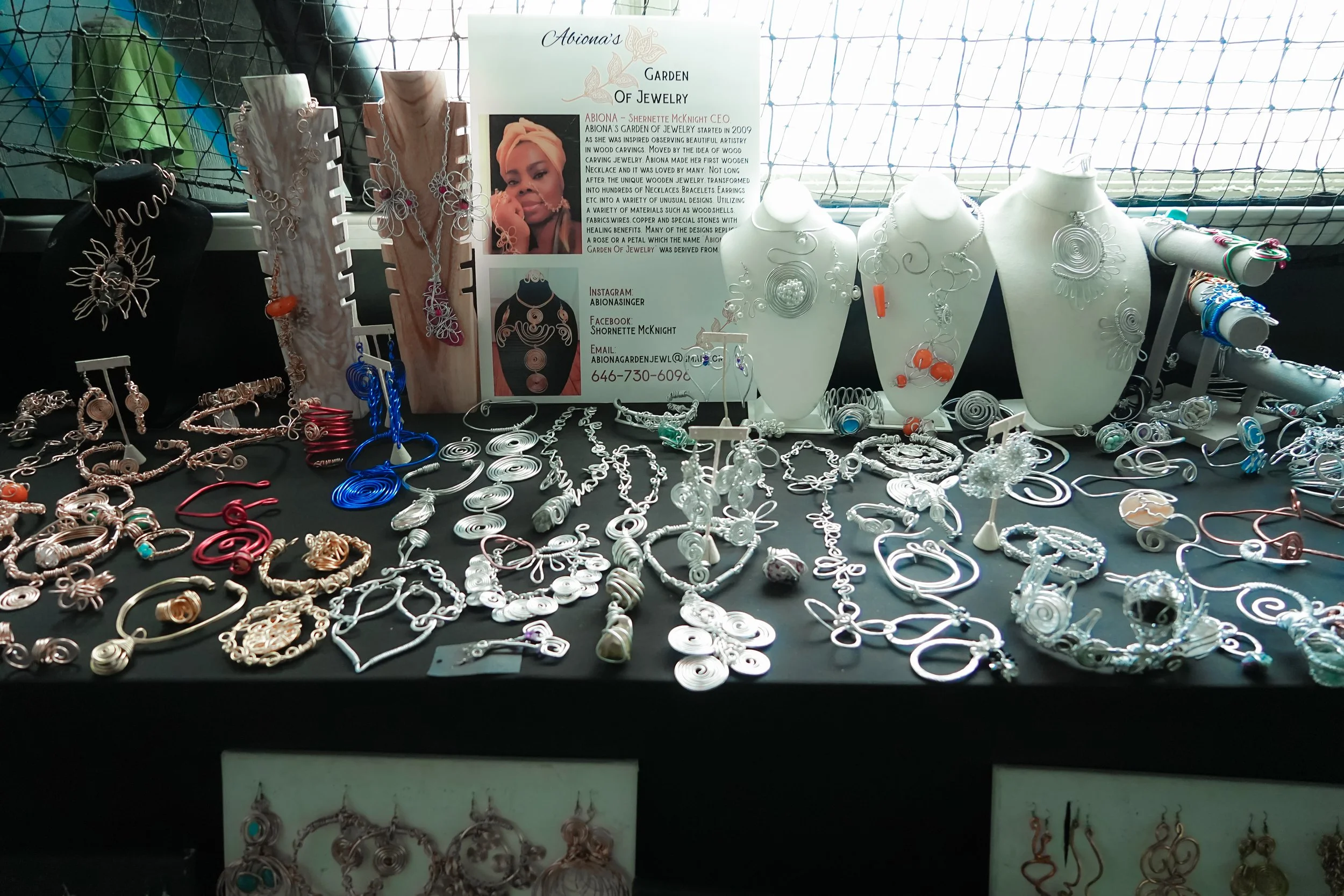 LOC 22 MAIN SHOW_-14.JPG