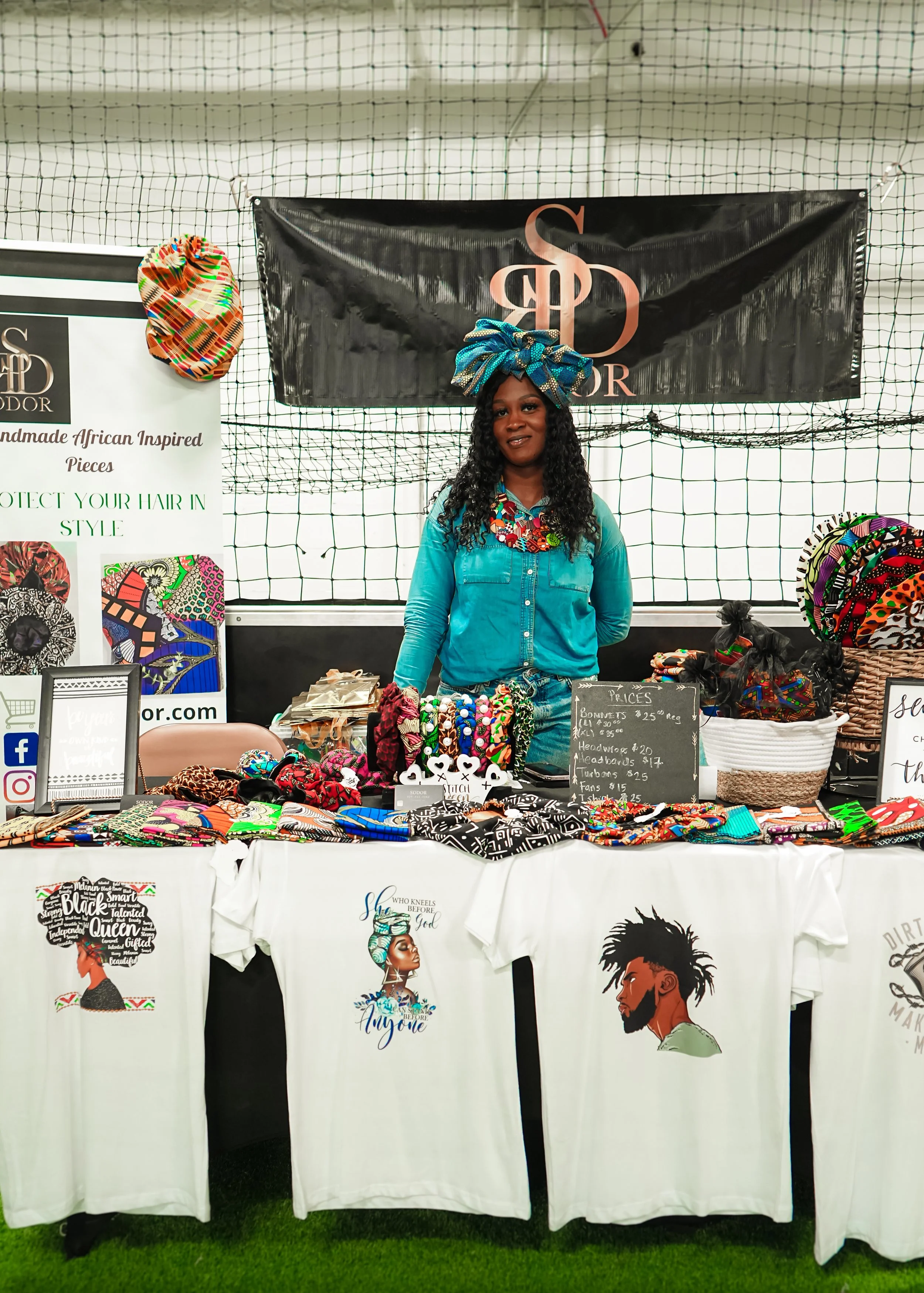 LOC 22 MAIN SHOW_-9.JPG