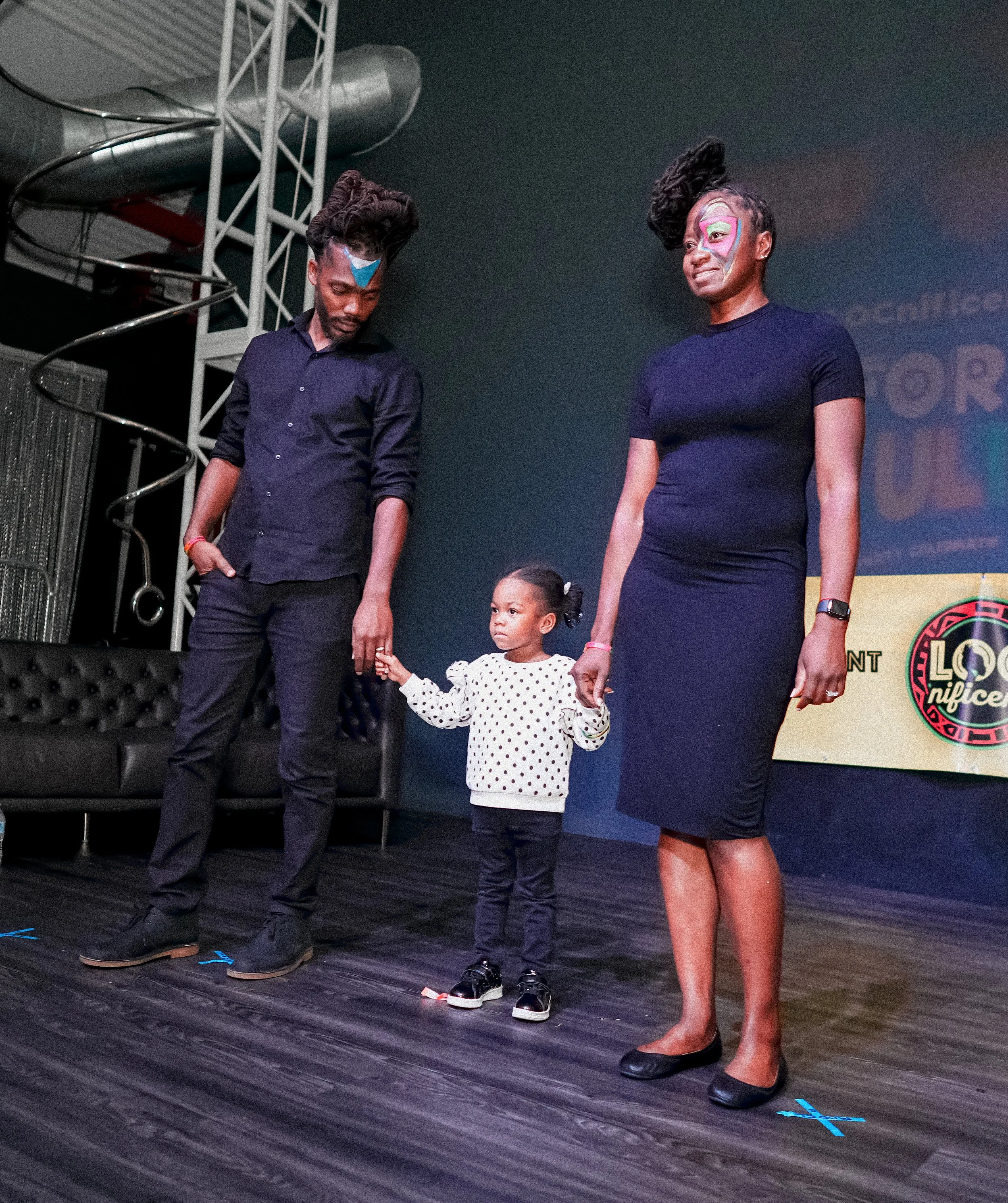 LOC 23 SHOW PIX-157.jpg