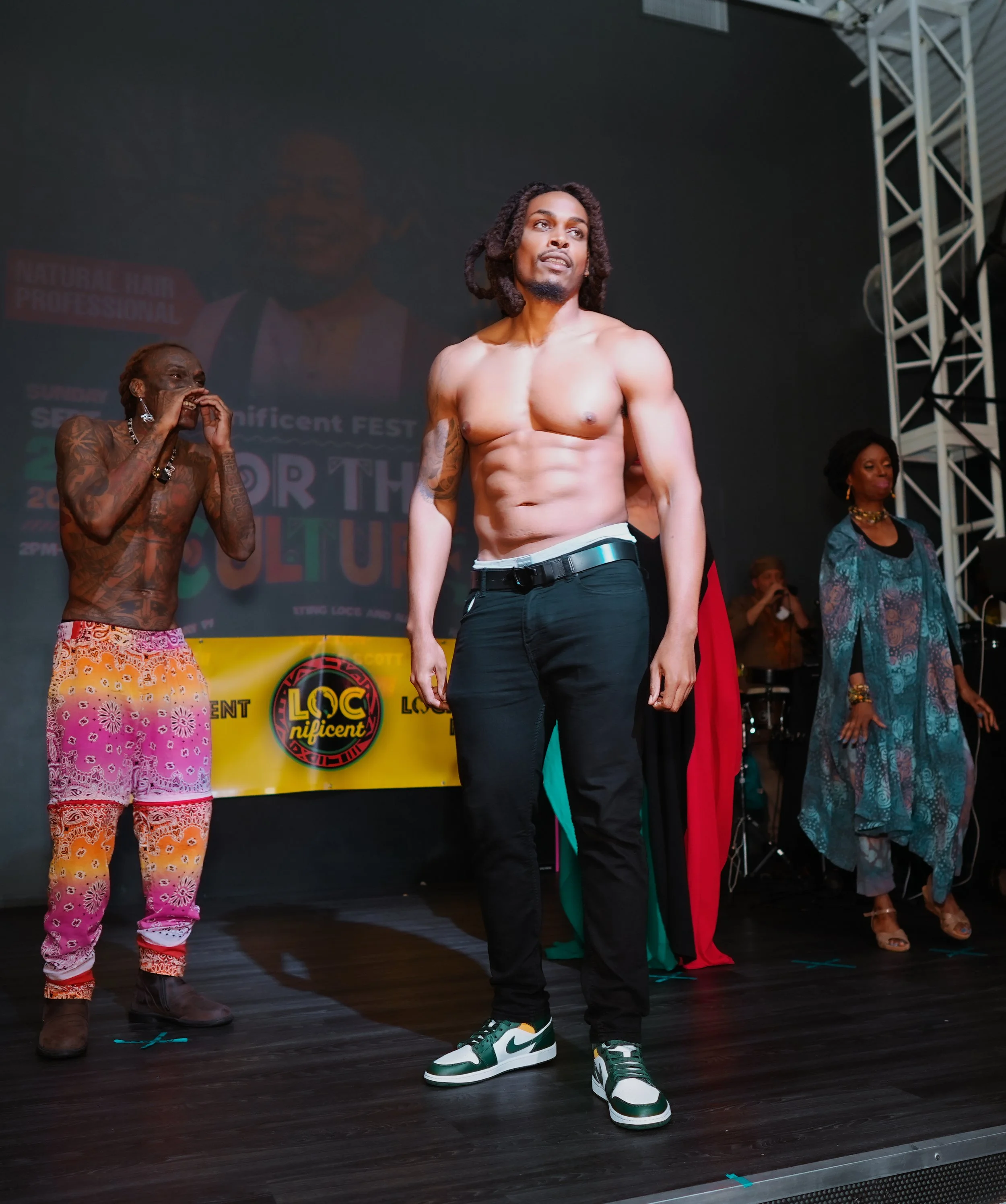 LOC 23 SHOW PIX-28.jpg