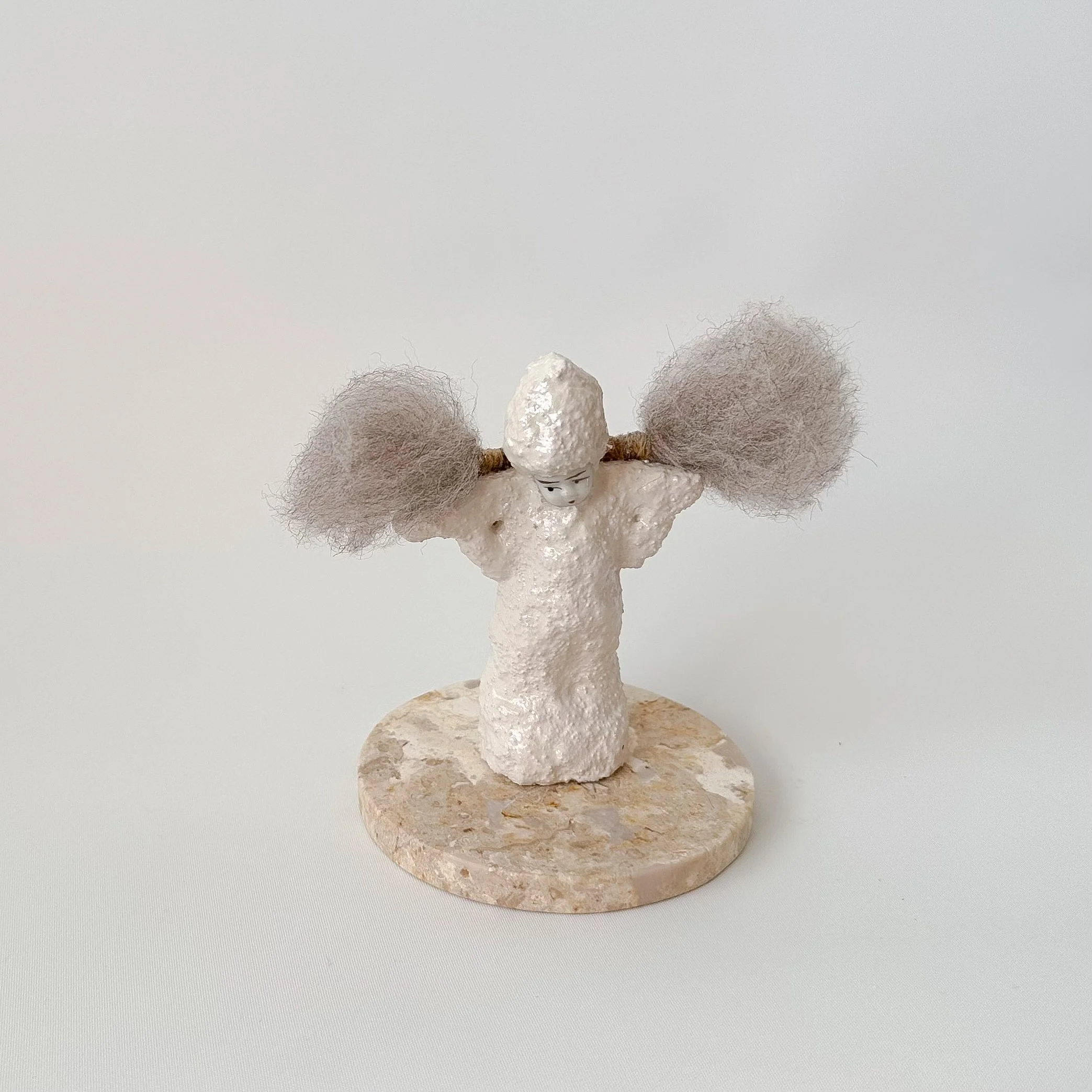 I would carry heavy things for you