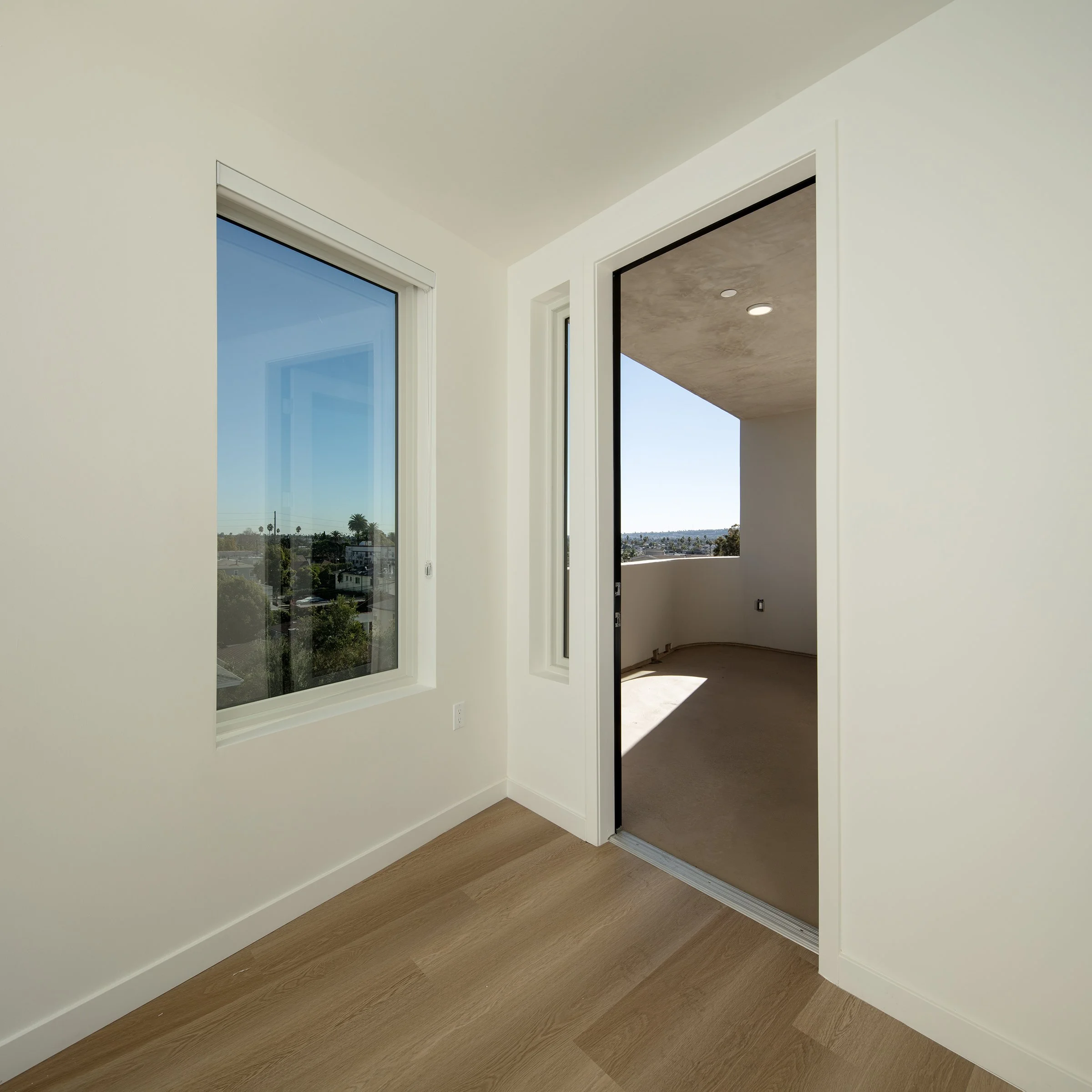 DunsmuirRow-Interior-5.jpg