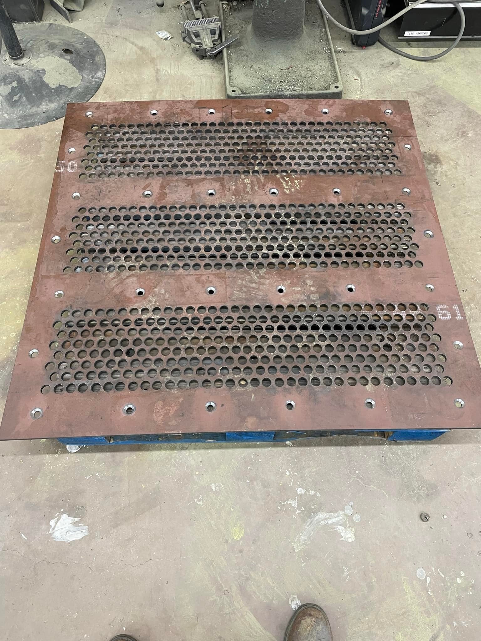 Precision plasma-cut wear plates for a foundry in Arkansas. Built for durability and heavy-duty industrial use.