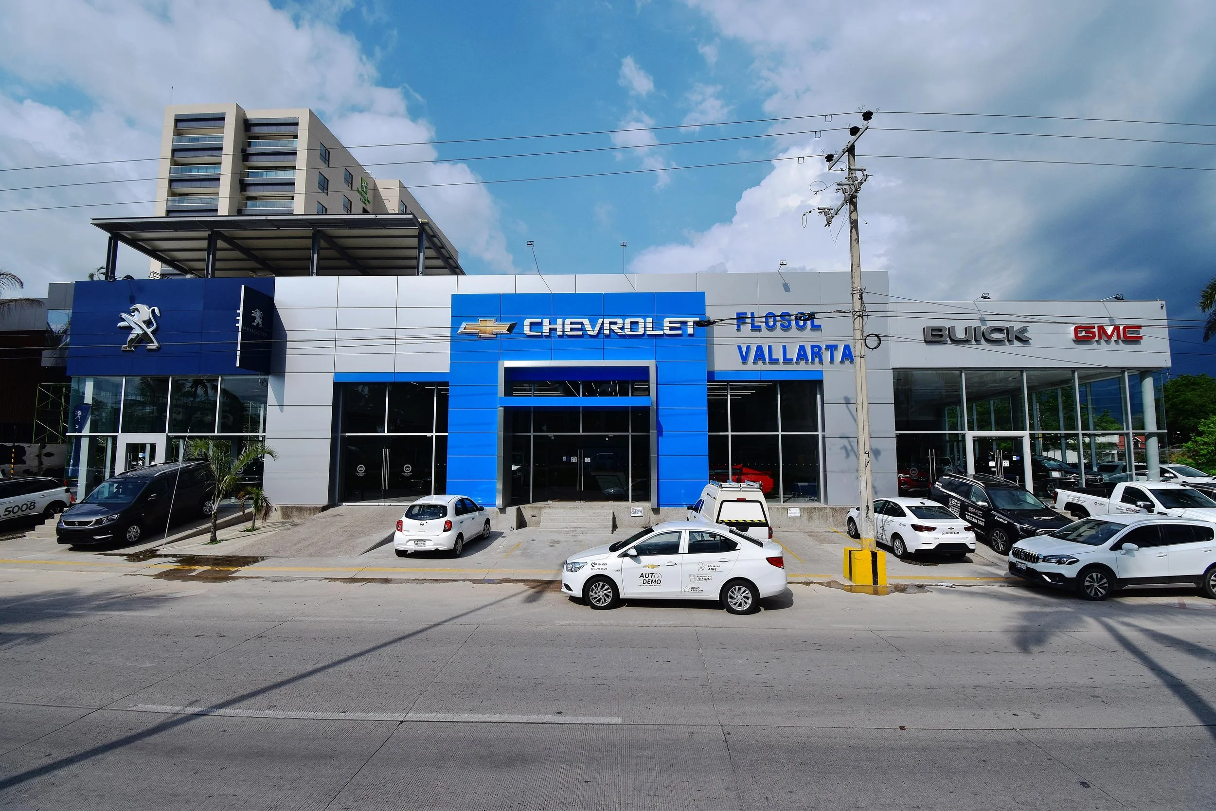 Chevrolet Flosol <p class="sqsrte-small" style="font-size:0.6em">Puerto Vallarta</p>