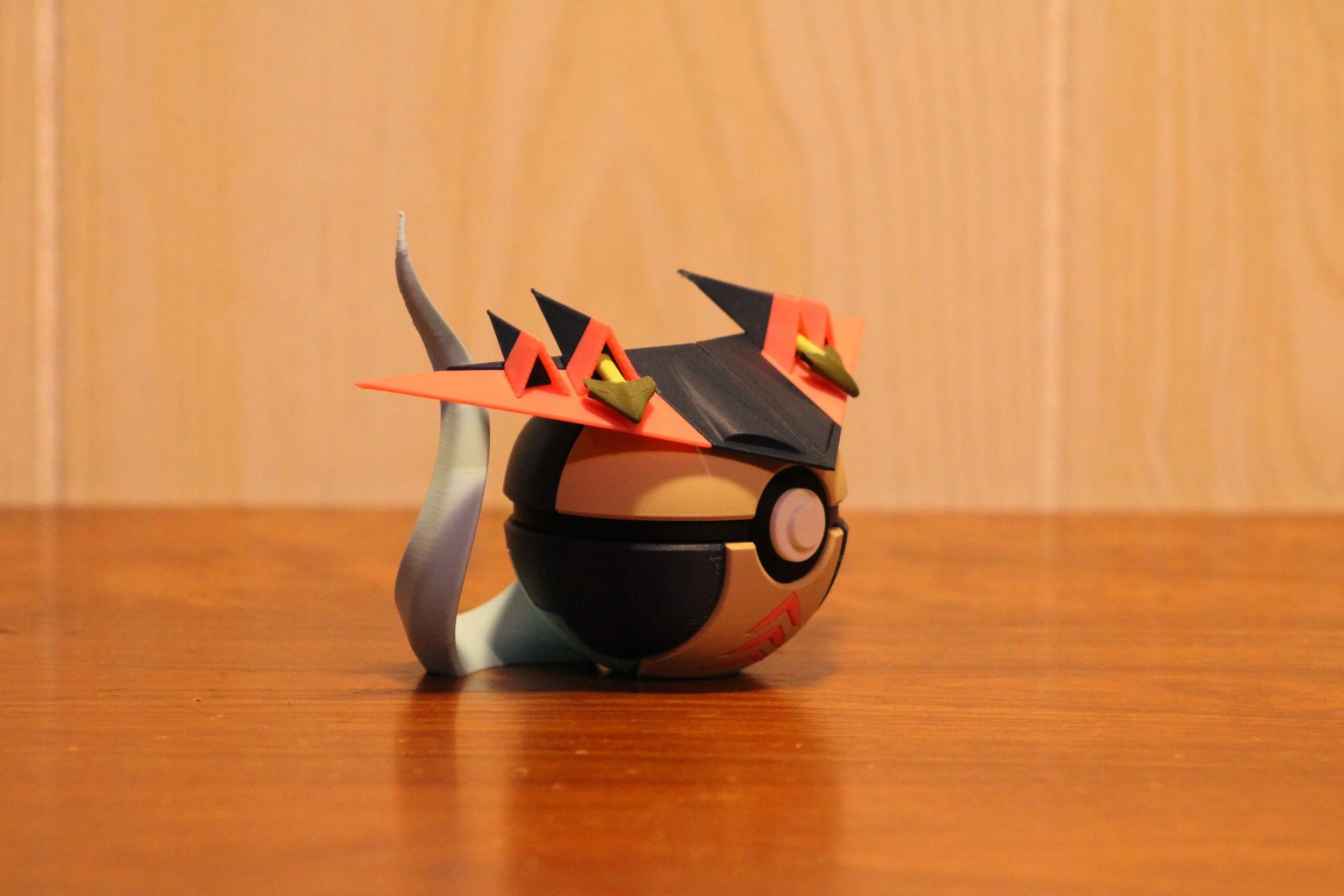 #0885 - Dragapult inspired Pokéball Collectable