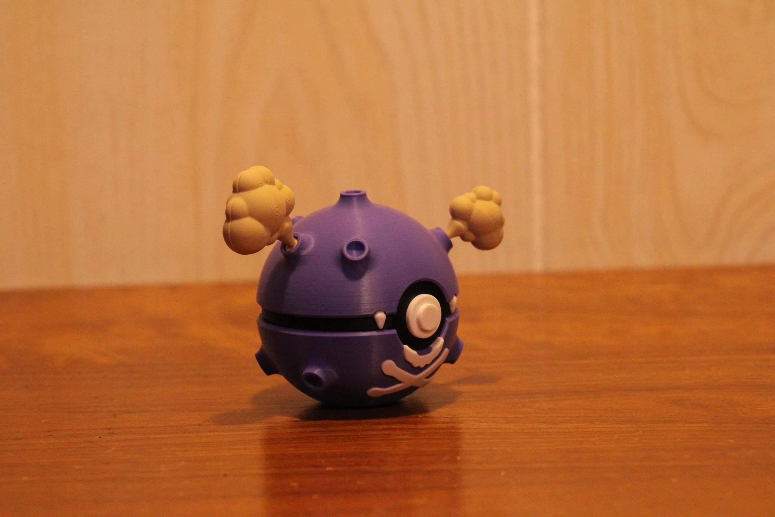 #0109 - Koffing inspired Pokéball Collectable
