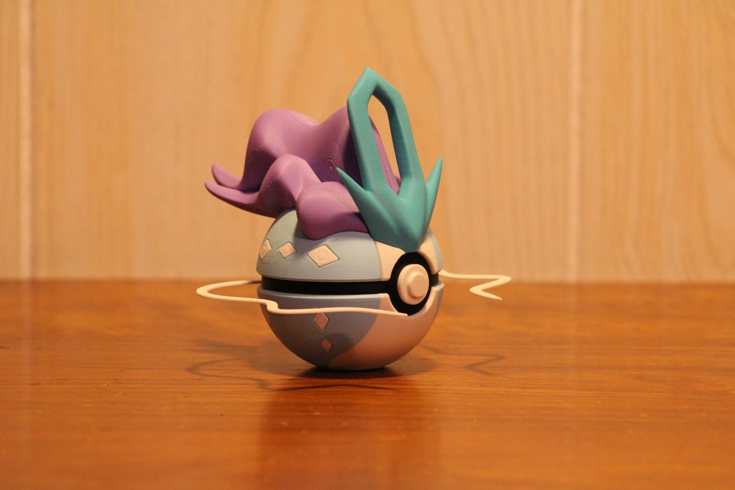 #0245 - Suicune inspired Pokéball Collectable