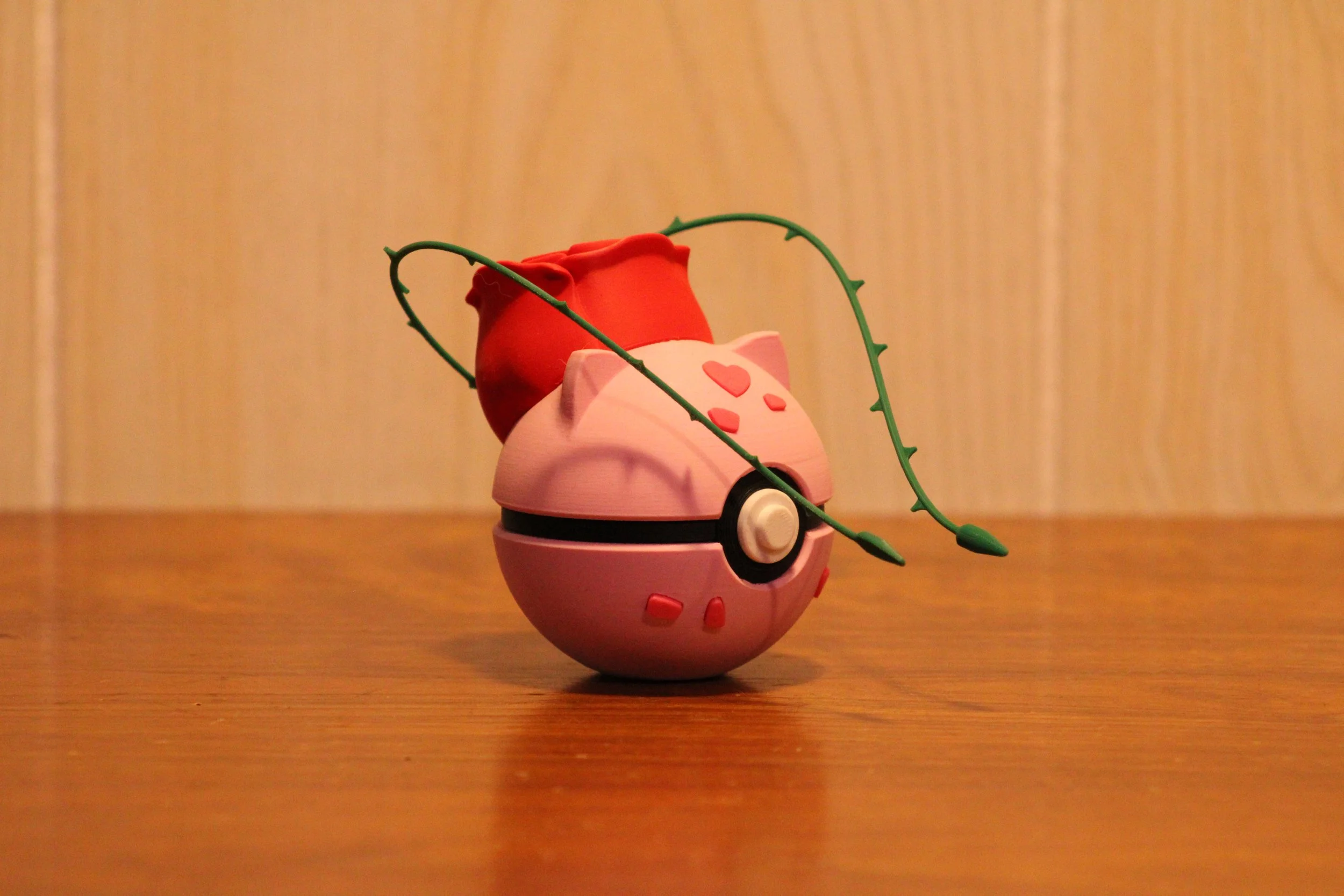 #0001 - Valentine's Bulbasaur inspired Pokéball Collectable