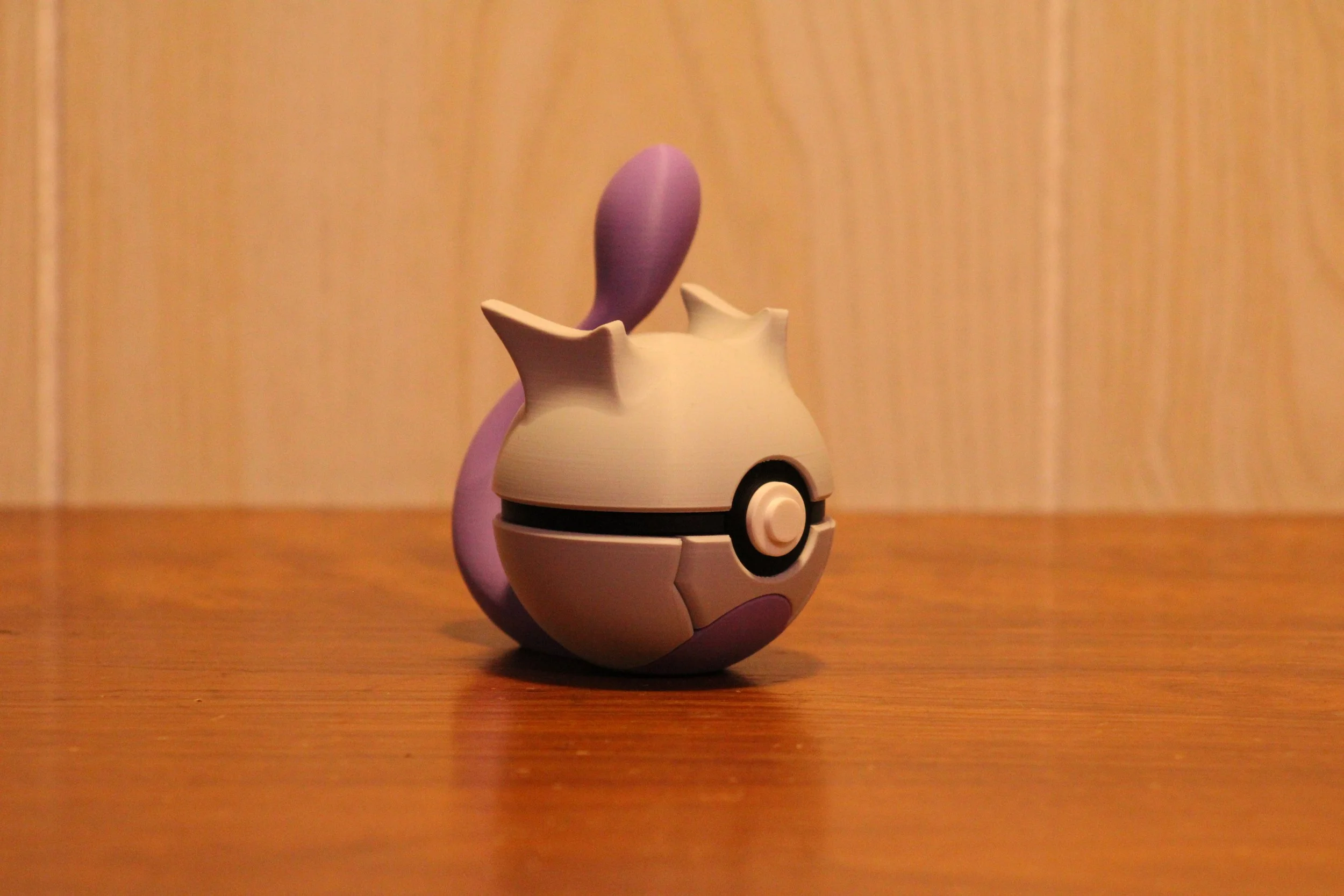 #0150 - Mewtwo inspired Pokéball Collectable