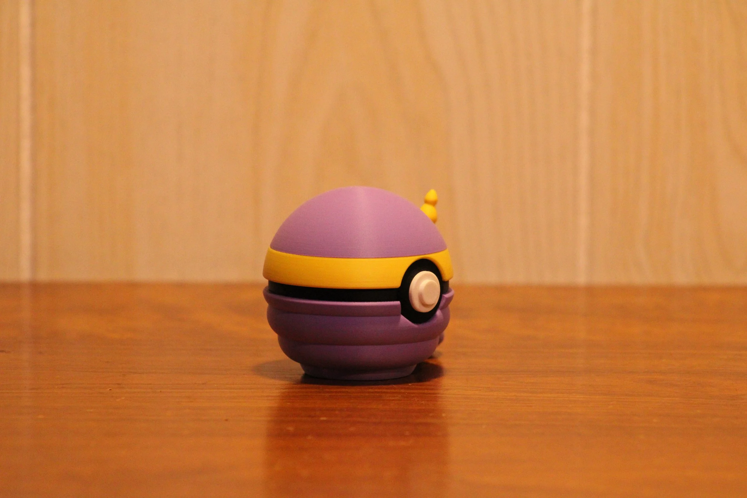 #0023 - Ekans inspired Pokéball Collectable