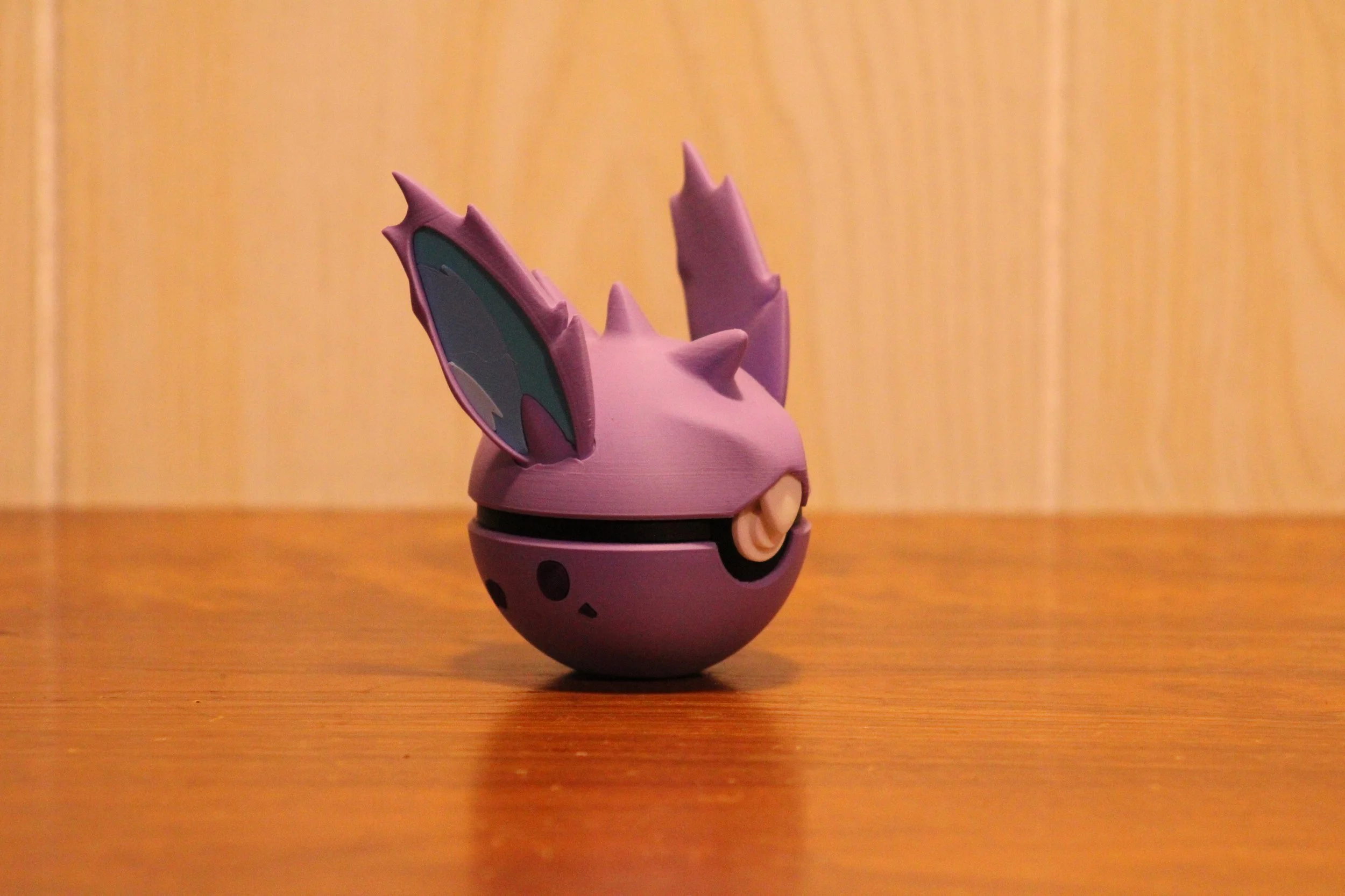#0032 - Nidoran♂ inspired Pokéball Collectable