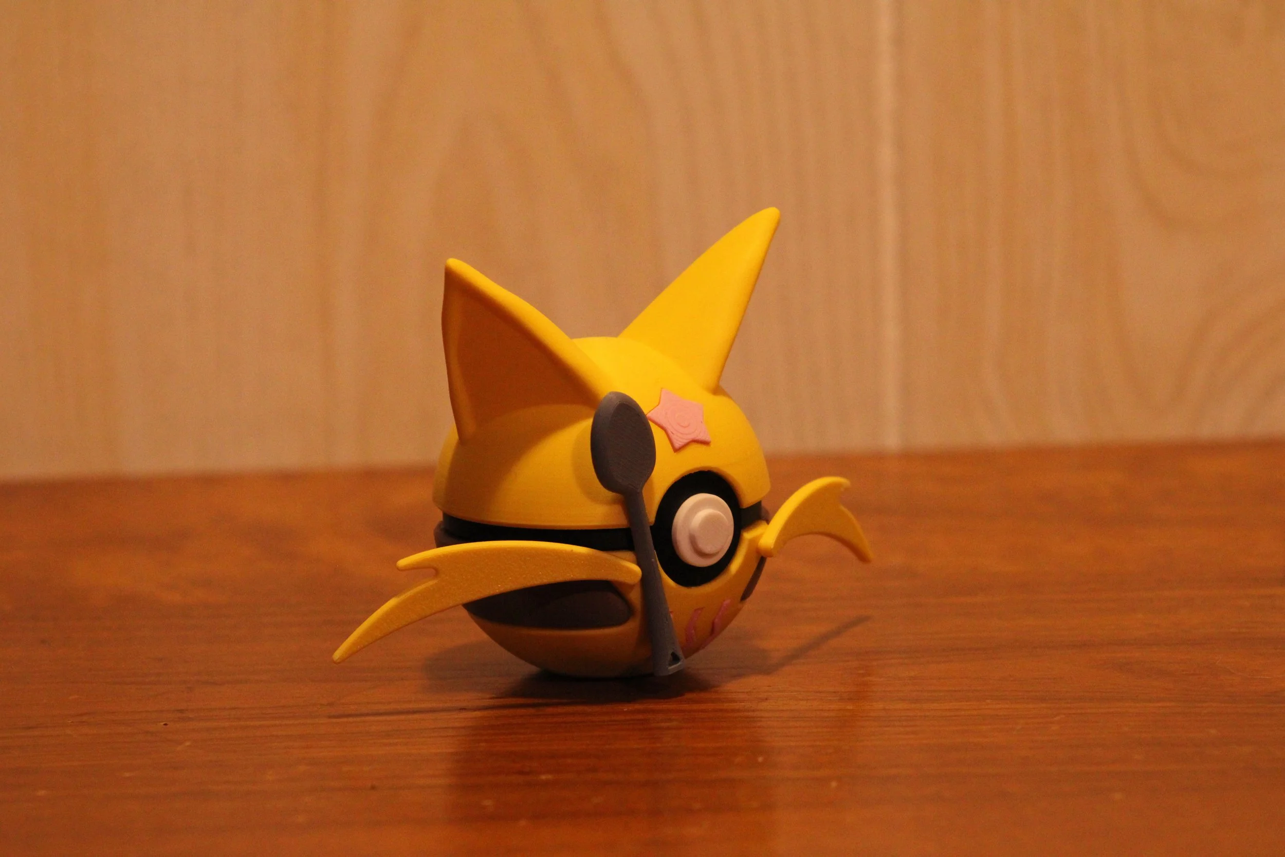 #0064 - Kadabra inspired Pokéball Collectable