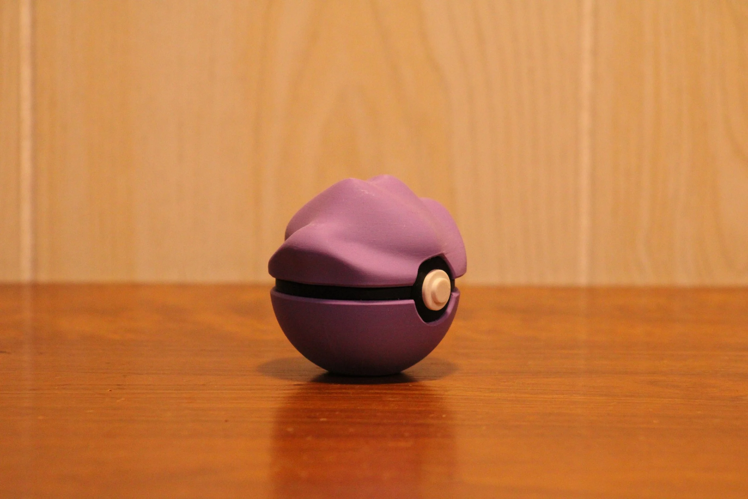 #0132 - Ditto inspired Pokéball Collectable