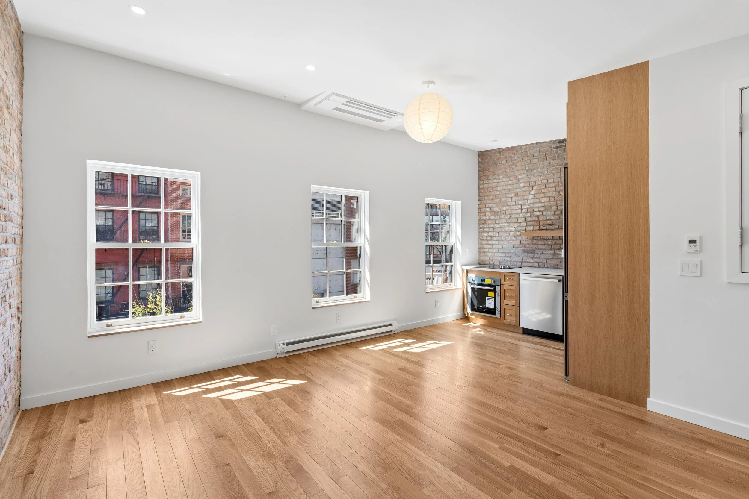 06-64 Greenwich Ave Unit 1_inGageRE_0006.jpg