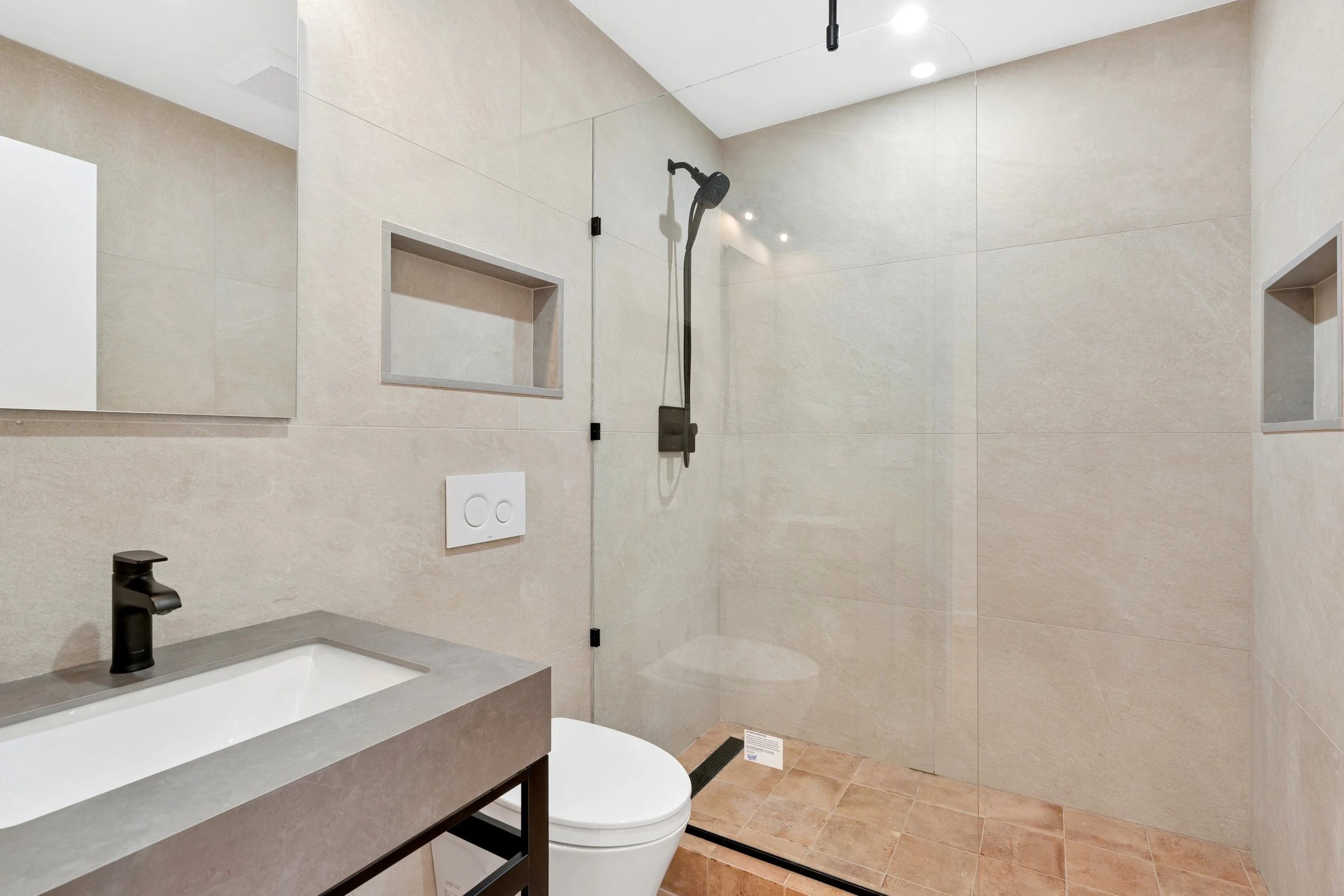 20-64 Greenwich Ave Unit 1_inGageRE_0020.jpg