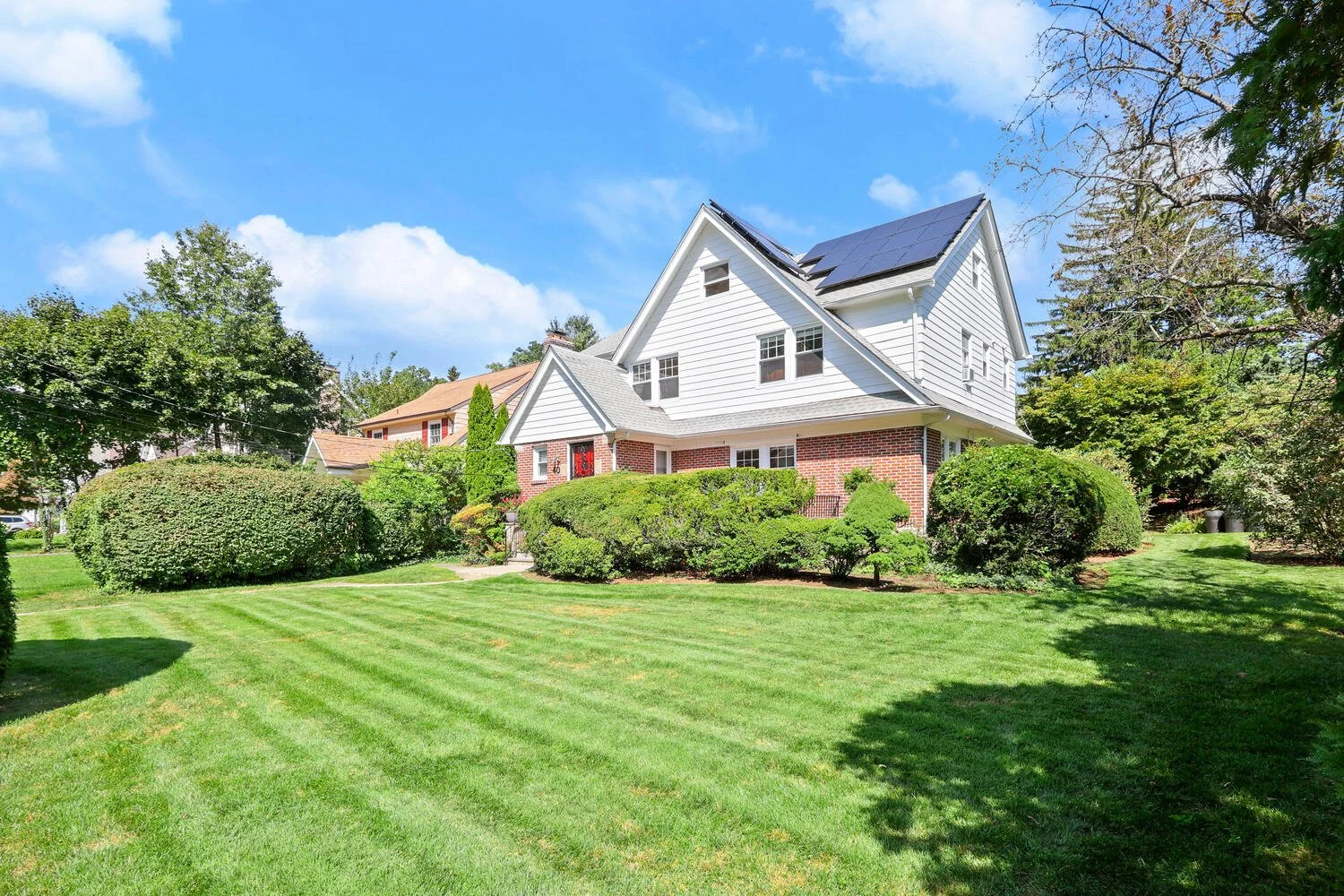 40 Hunter Ave New Rochelle NY-large-041-026-034-1500x1000-72dpi.jpg