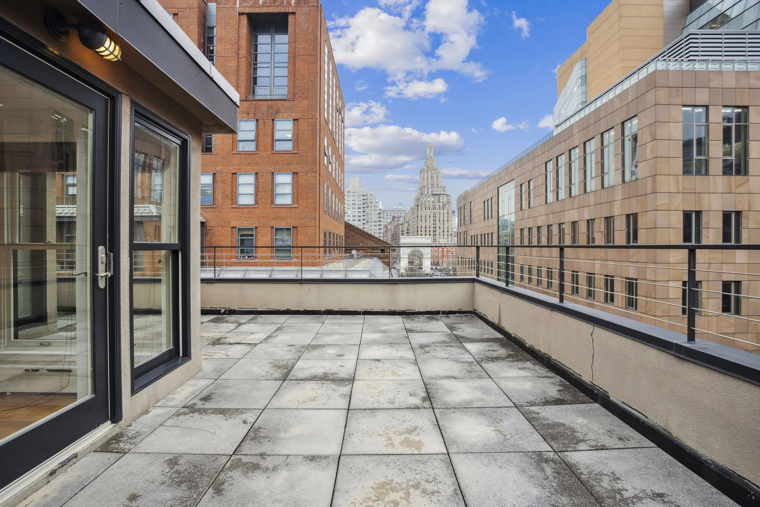 AltHouse233Th78W3RDST4A-GreenwichVillageNewYork_Lincoln_Wettenhall_DouglasElliman_Photography_124701155_high_res.jpg