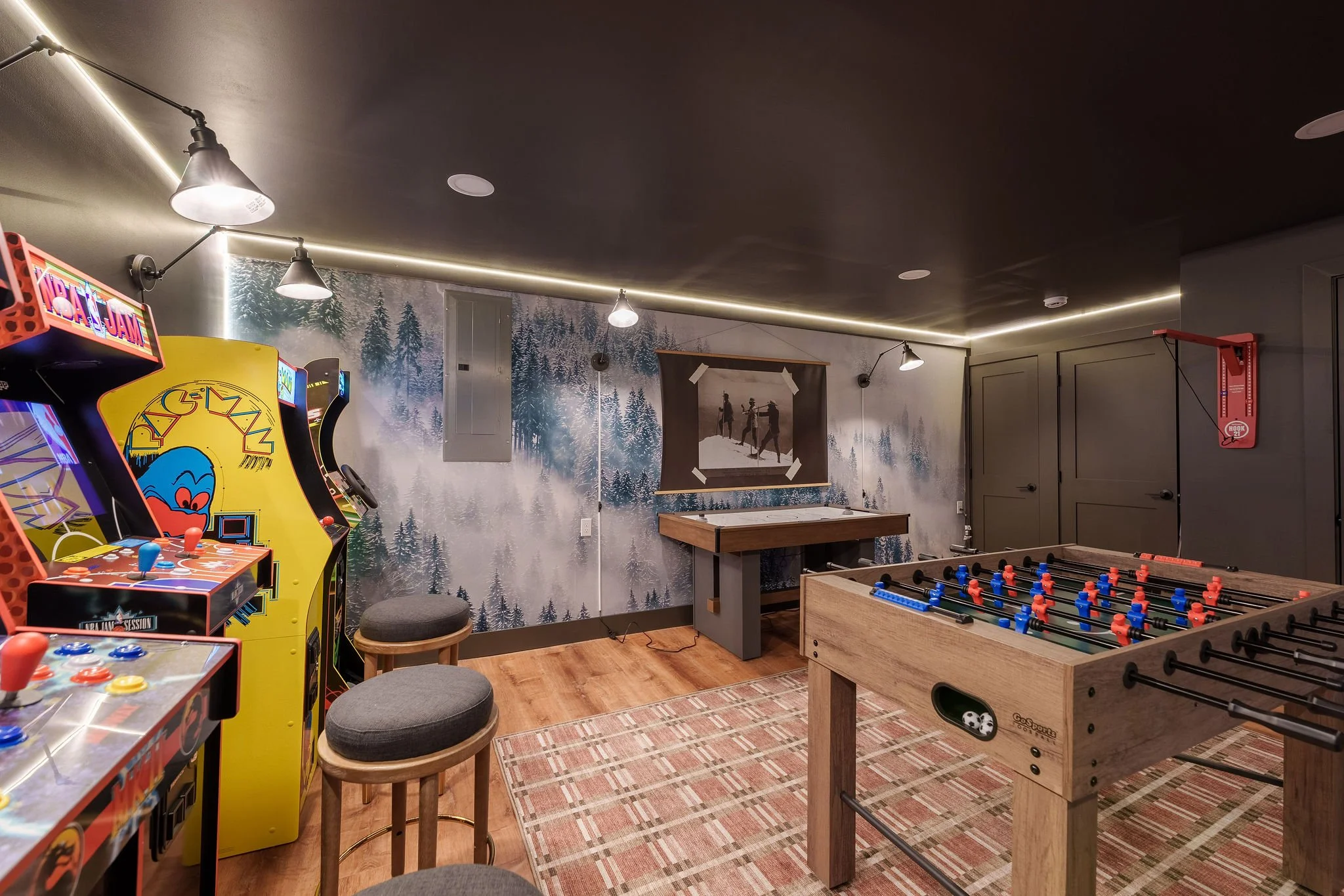 Pacific Northwest Airbnb Design