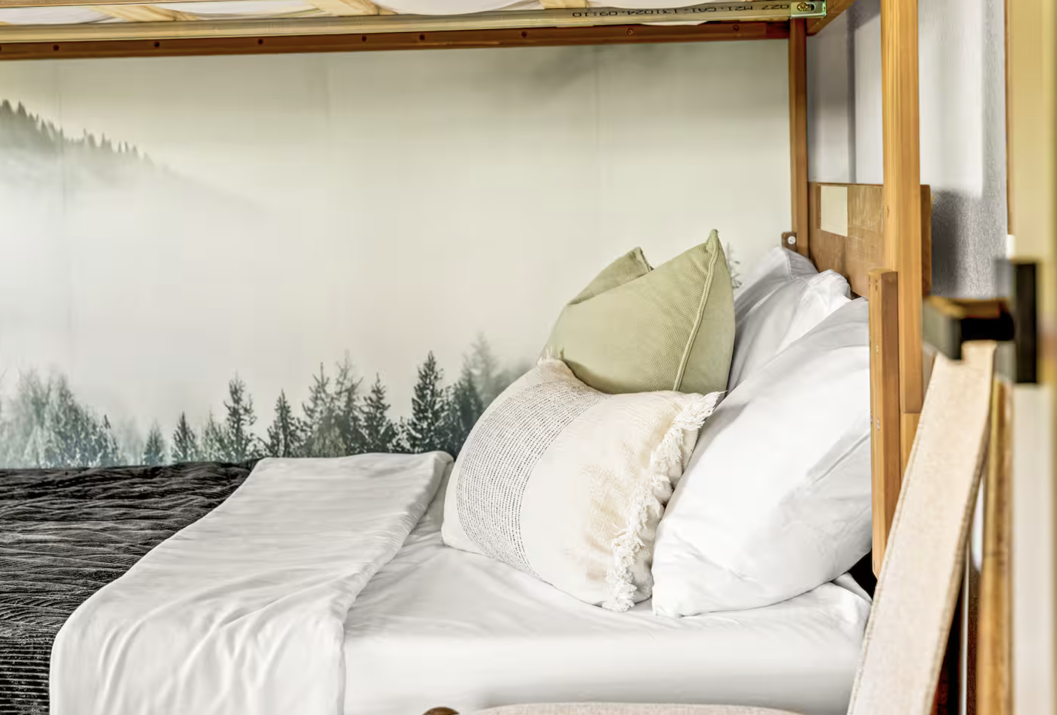 Colorado Airbnb Design