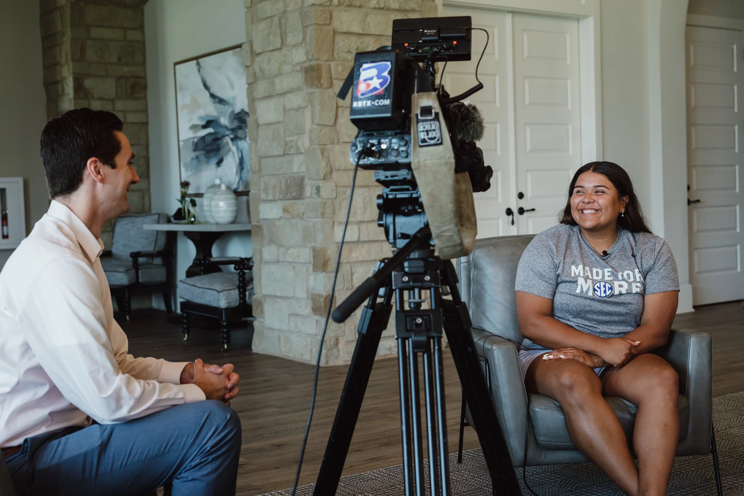 Mya Perez, Tyler Shaw, KBTX Interview