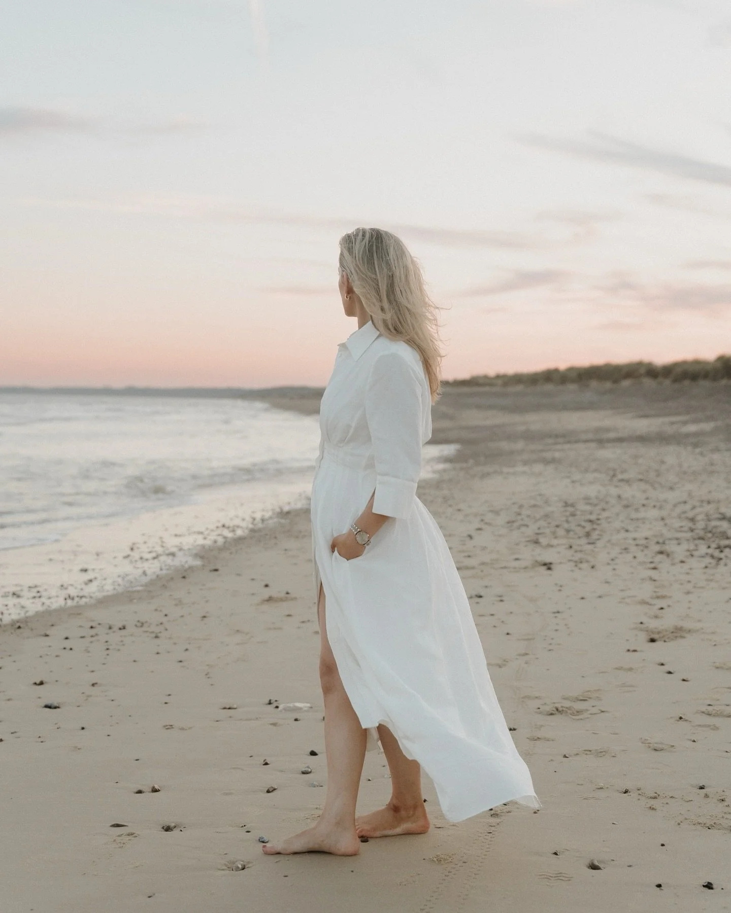 Amazing branding session with my gorgeous client! She is honestly so gorgeous inside and out! 🤍

Even though a September sunset made us work quick and a few mosquito bites later - it was so much fun! 🤍