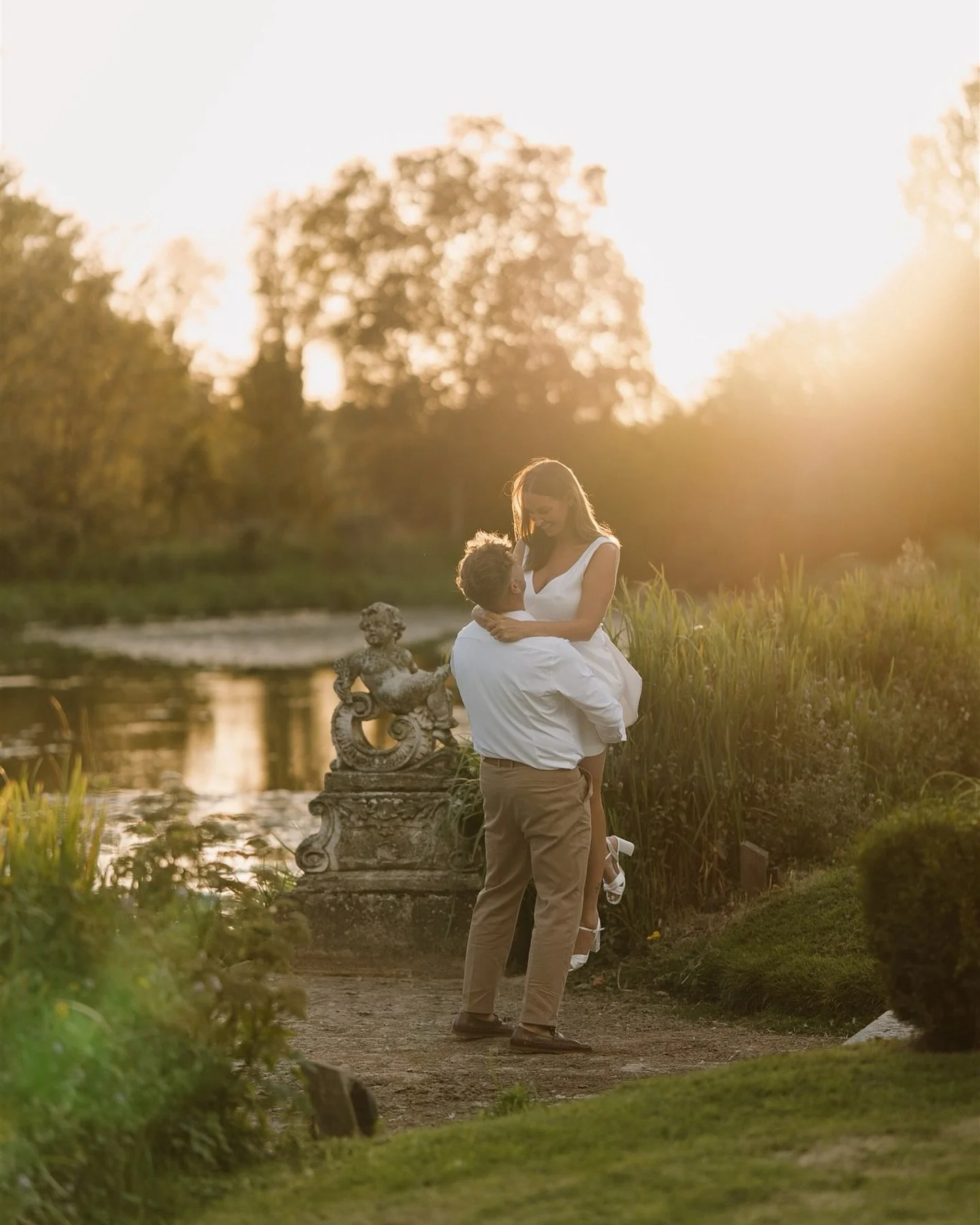 R &amp; A's pre-wedding festivities at @oxneadhallweddings the night before the big day! ✨🤍 The golden hour was pure magic