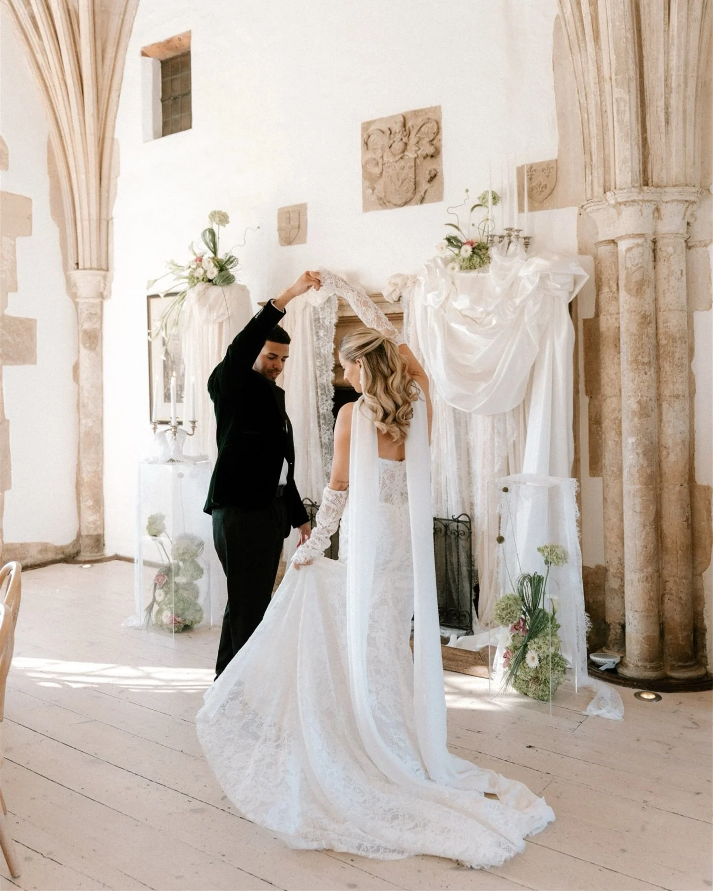 BETH &amp; SEFT ✨

Workshop Host @sharoncudworthphotography
Workshop @the_edit_workshops
Prep &amp; On-the-Day Coordinator @weddingswithparris
Venue @butleypriory
Floral Design @burtonsblooms
Stylist @synchedevents
Tableware @banquetinghire_official
