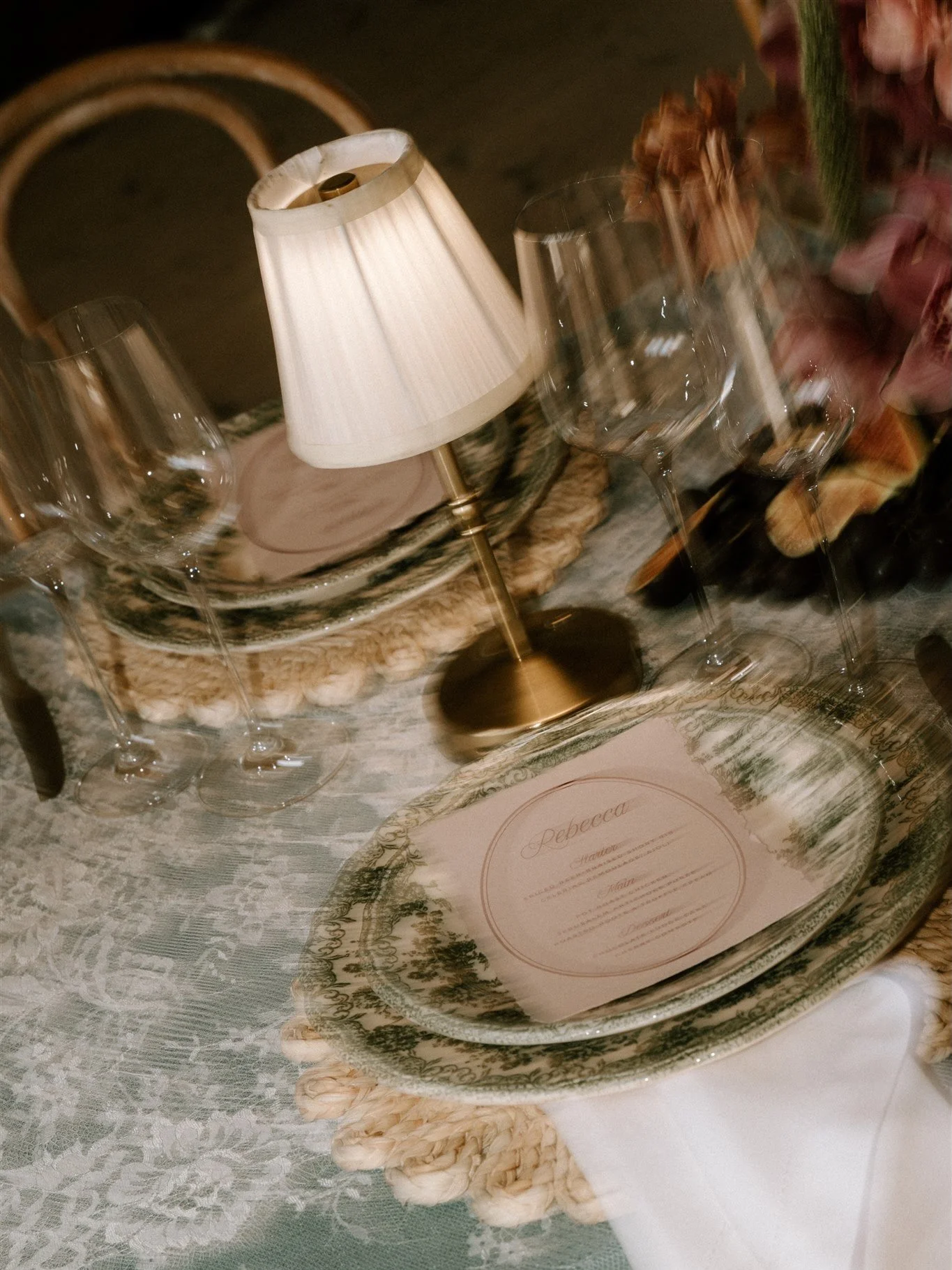 A moment for the details &hellip; and dessert 

Workshop Host @sharoncudworthphotography
Workshop @the_edit_workshops
Prep &amp; On-the-Day Coordinator @weddingswithparris
Venue @butleypriory
Floral Design @burtonsblooms
Stylist @synchedevents
Tablew