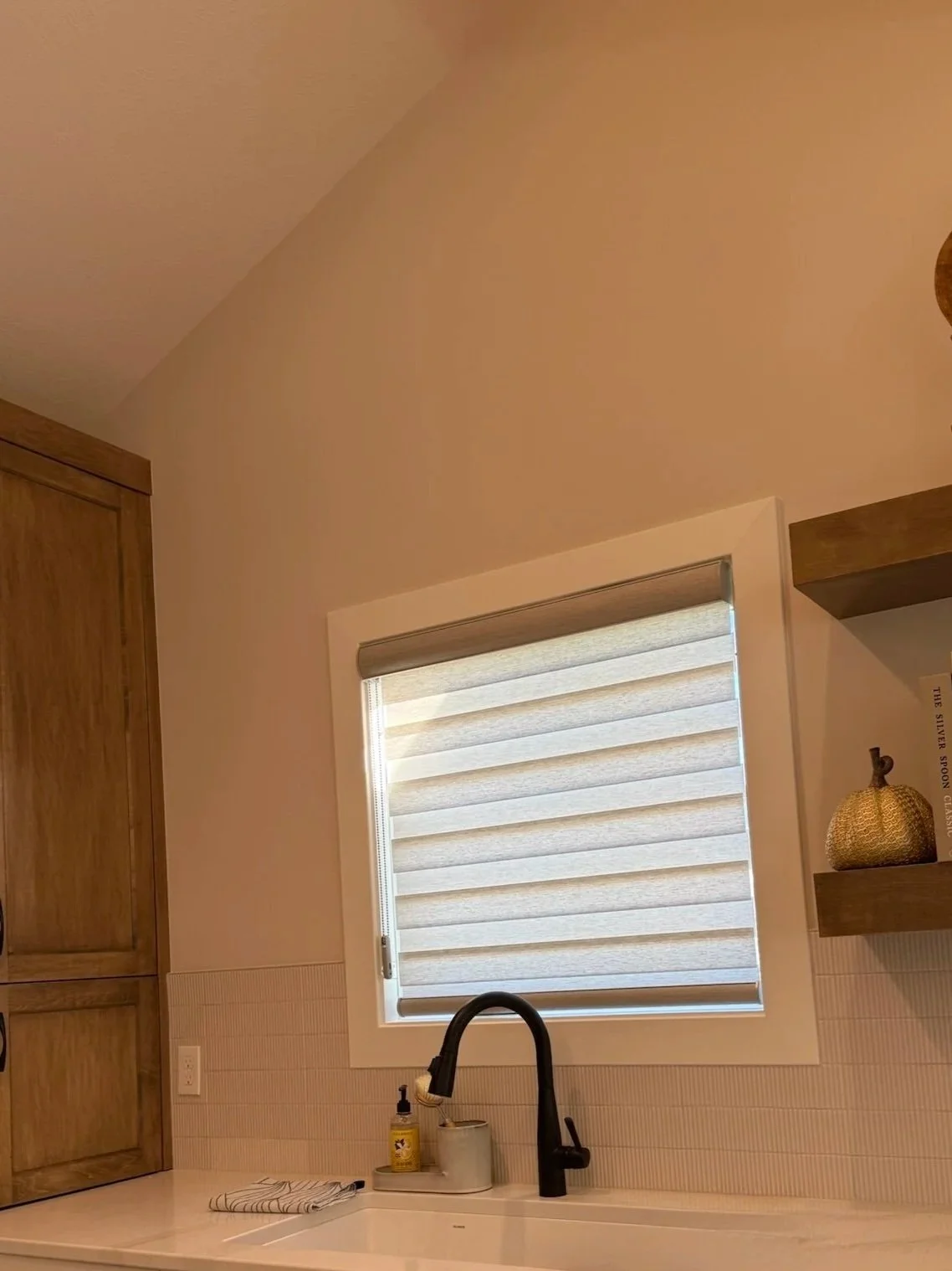 7 Things to Consider Before Buying Blinds or Shades for Your Omaha Home