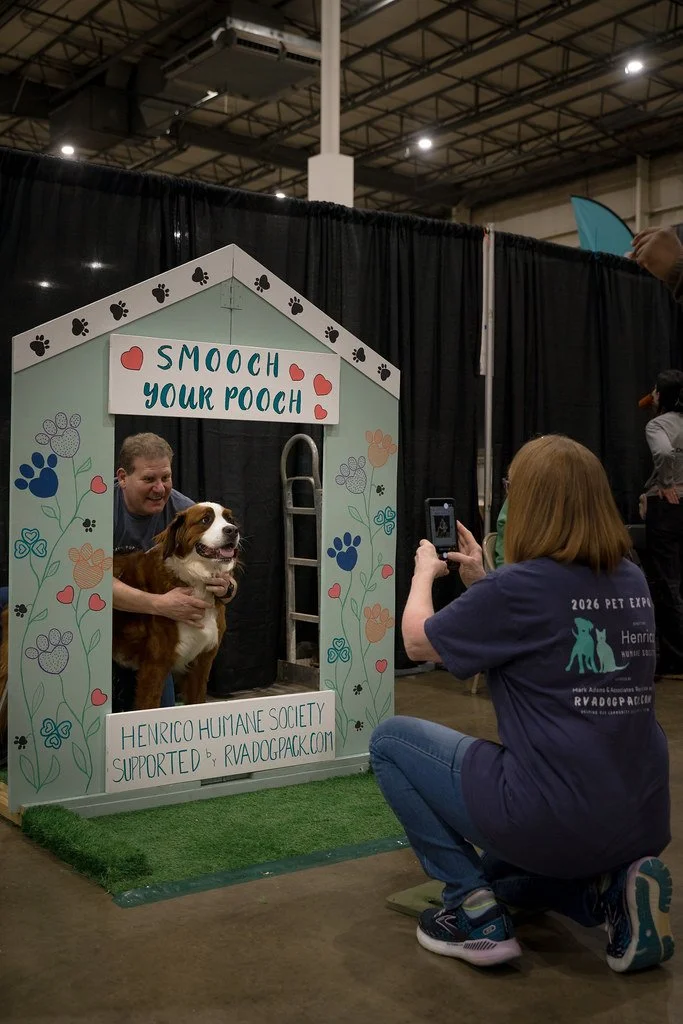 Smooch Your Pooch.jpg