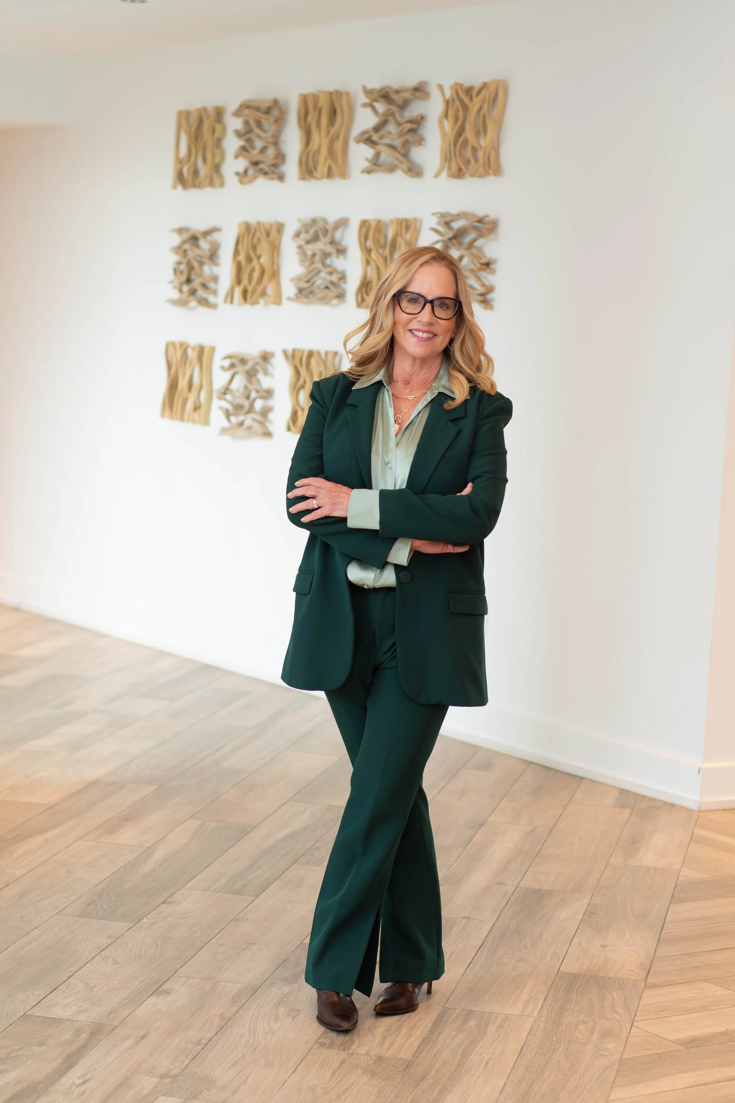 Geri Evans, an aesthetic business consultant and coach with over 20 years of experience representing some of the most respected brands in skincare, wellness, and aesthetics.