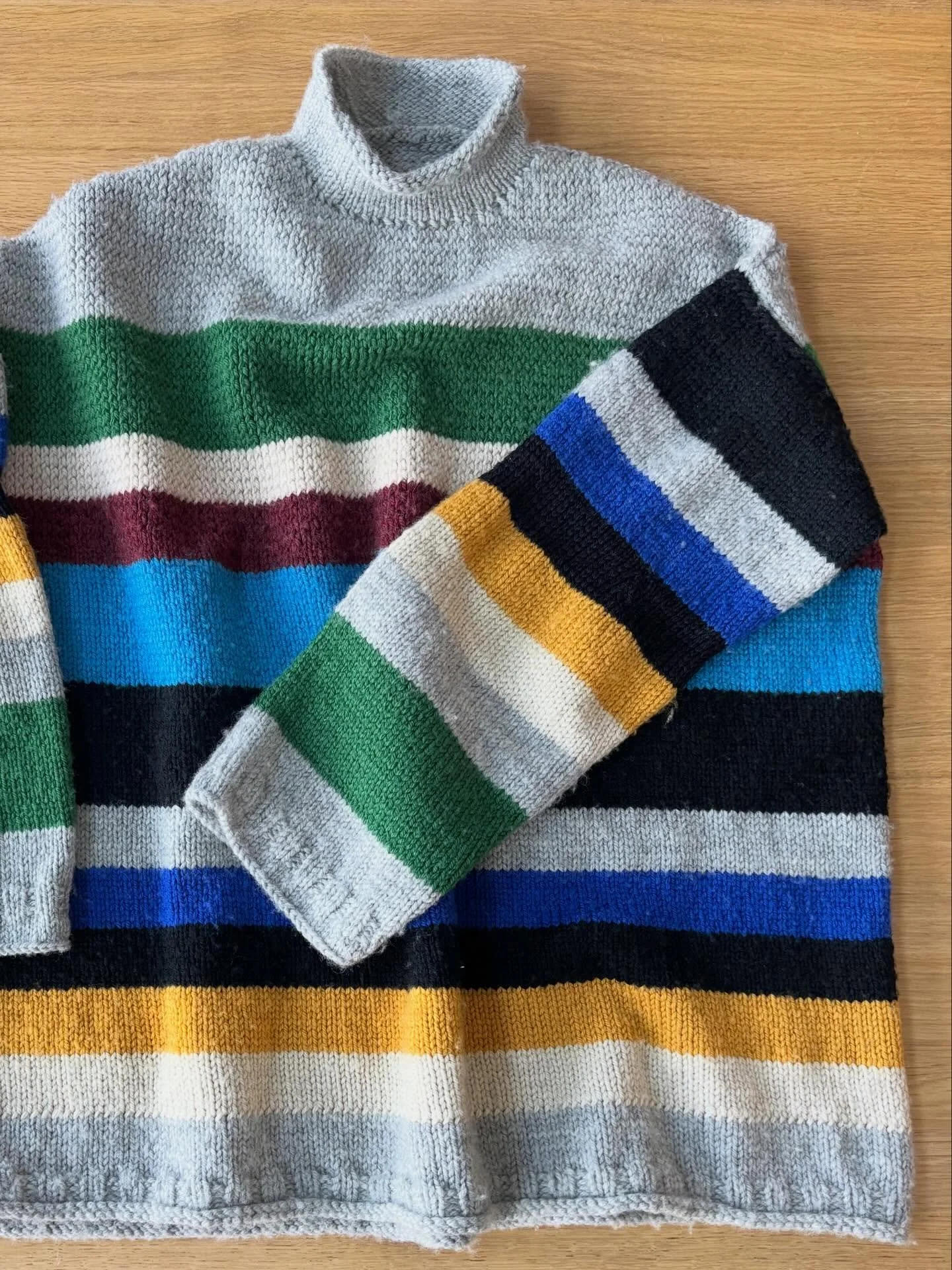 @petiteknit #cloudsweater in stripe