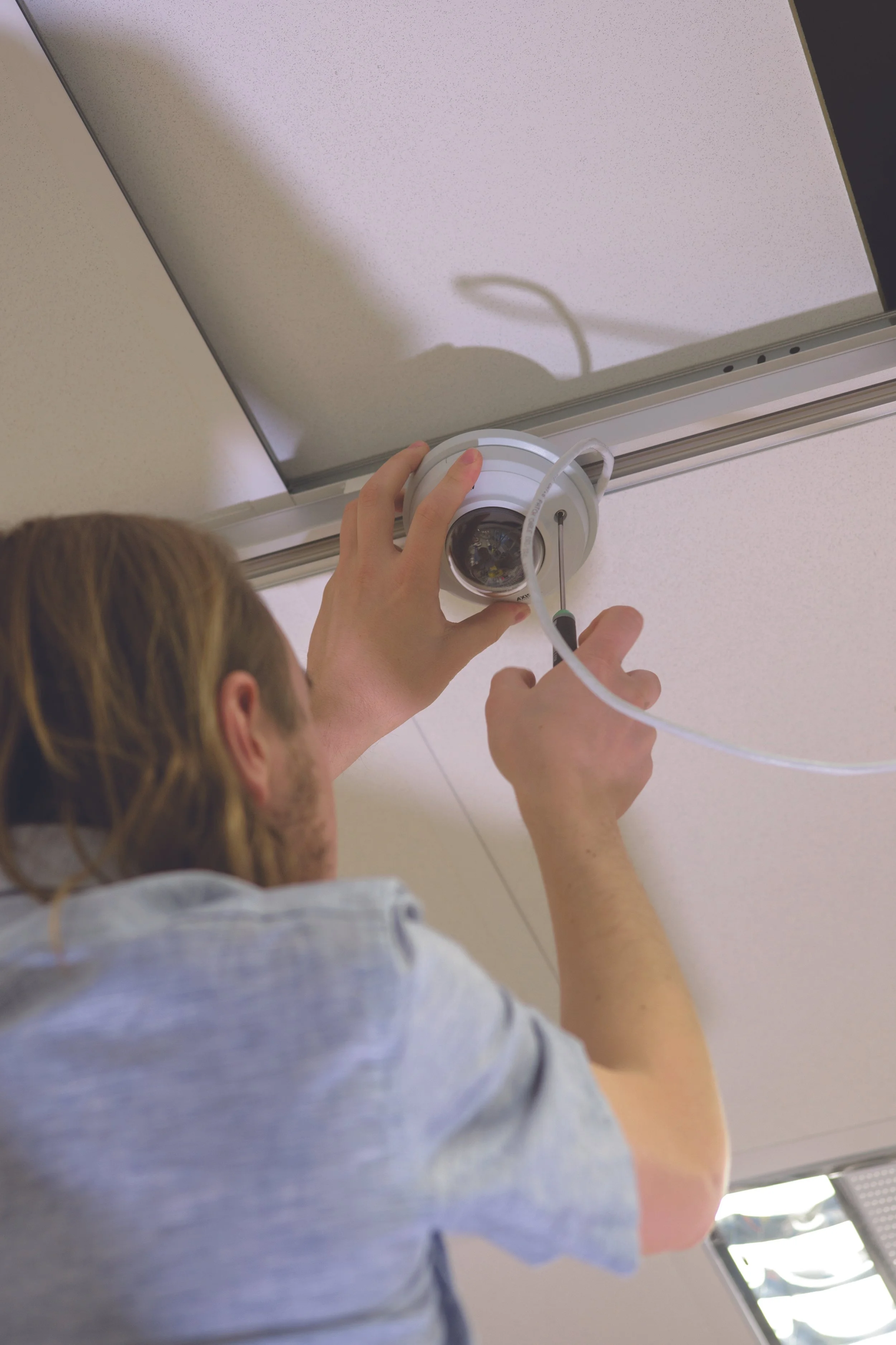 What NYC Businesses Need to Know Before Choosing an Axis Communications Partner