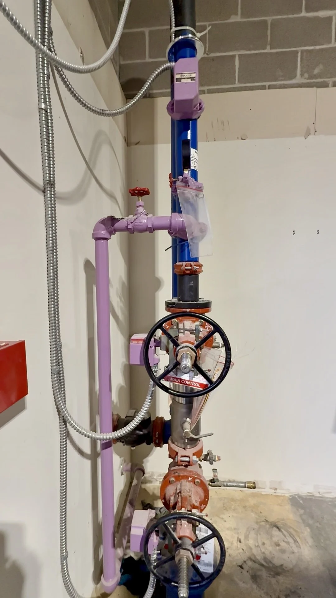 Fire suppression system standpipe
