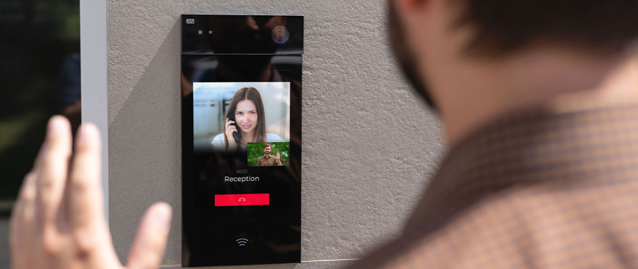 2N IP Verso 2.0 HD video intercom installed at NYC commercial building entrance.