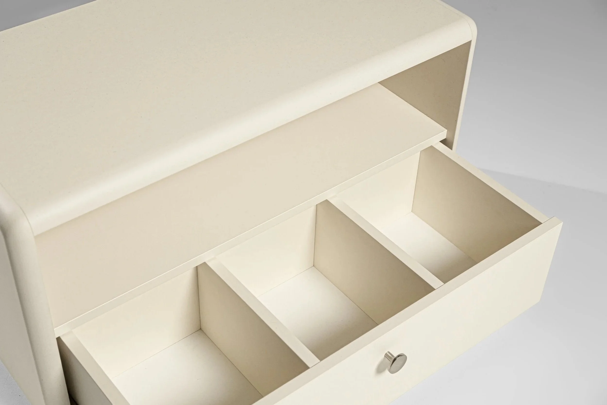 Groovaly Chest element with open drawer and storage compartments