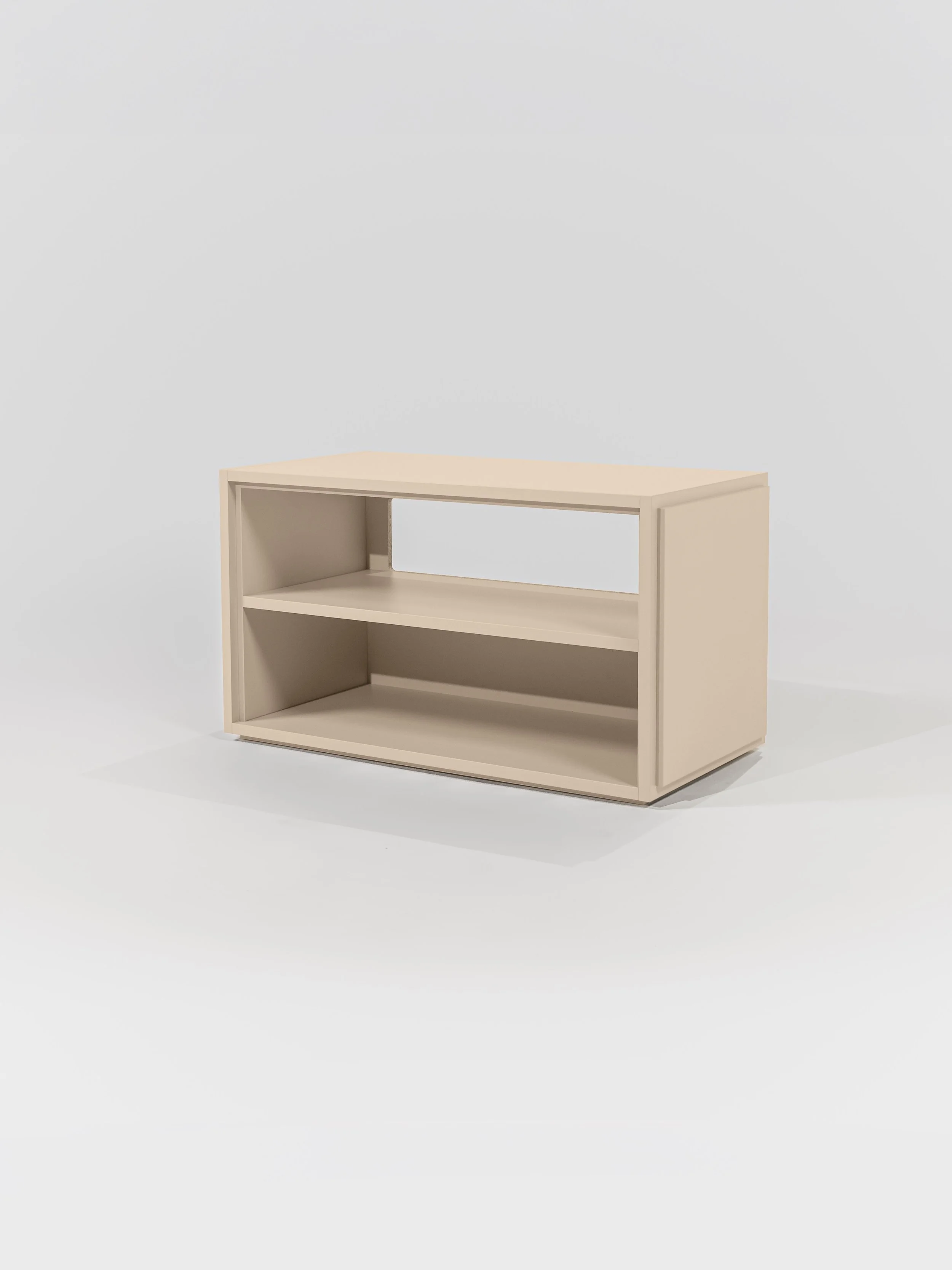 Dock — Hi-fi and open storage