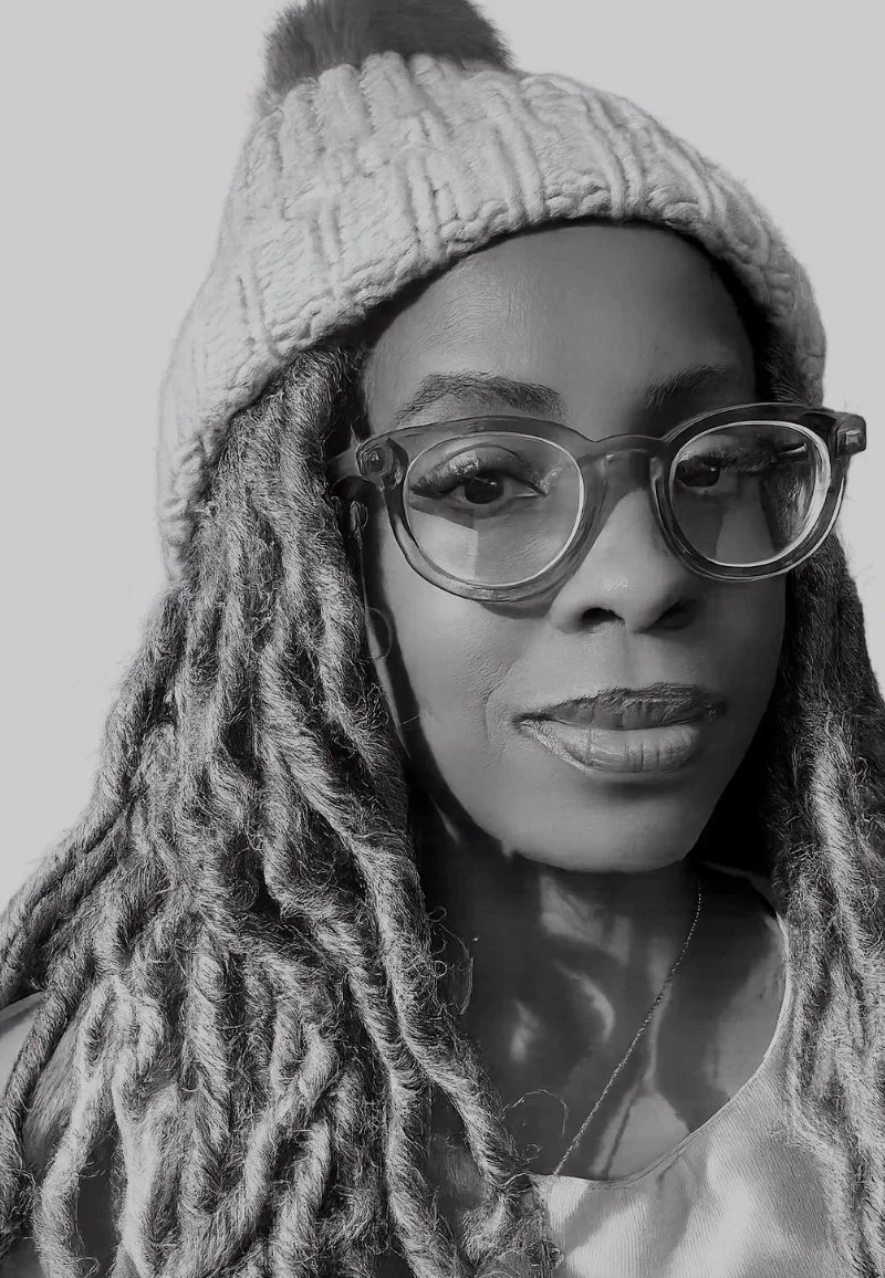 Skilled barber provides haircuts and beard trims in Seattle W