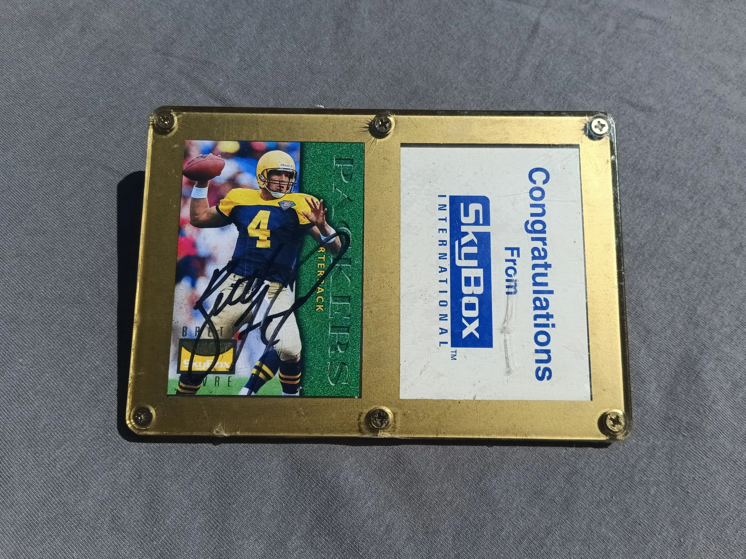 Brett Farve Autograph card
