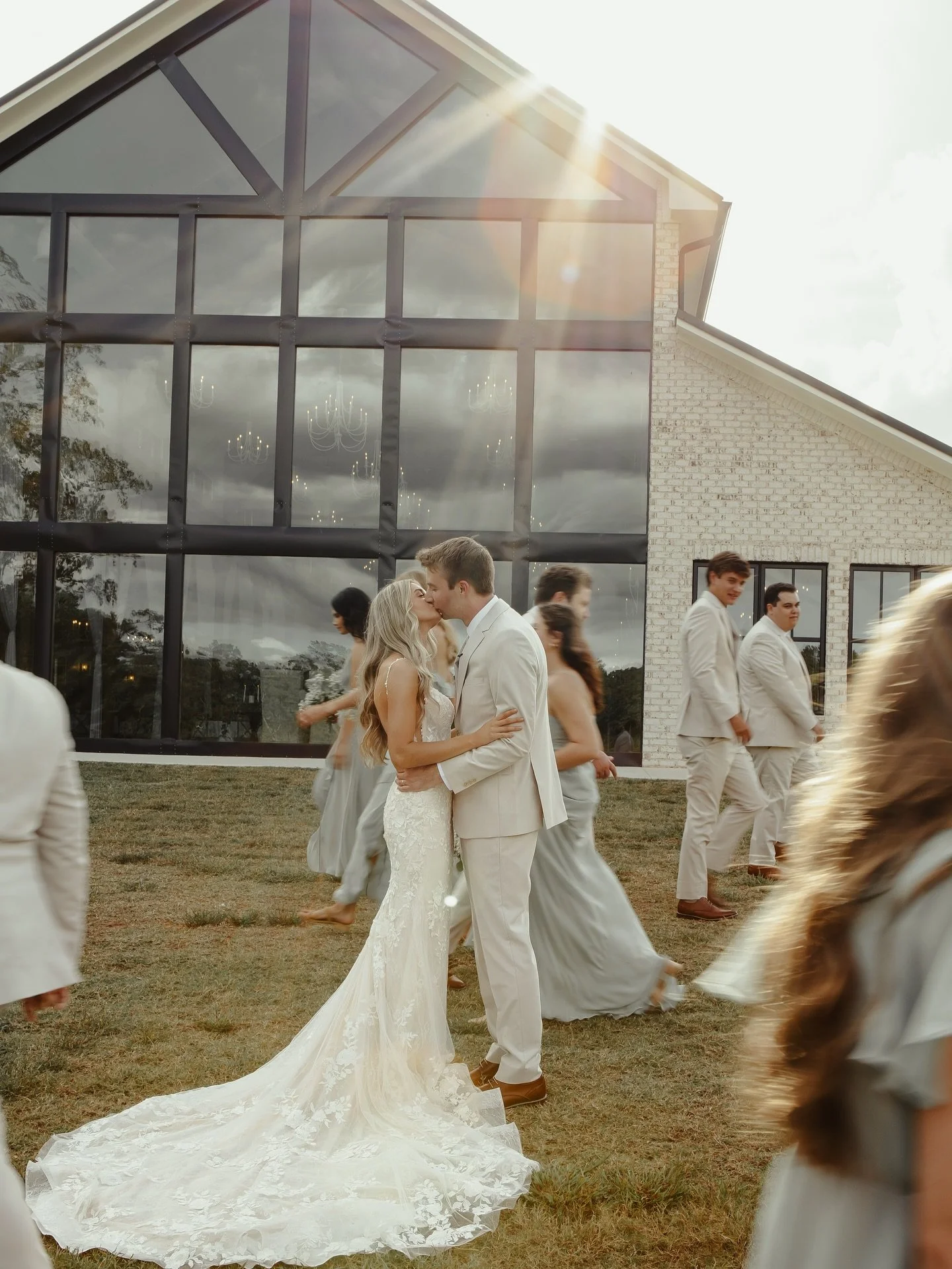 HAPPY NOVEMBER 🍂

The countdown is on&hellip;
Our 2026 calendar is nearly full &mdash;&mdash; just February 21 &amp; 28 remain. 2027 dates are open, and the inquiries haven&rsquo;t stopped coming! 

#TheWoodsAtHurstMill #NowBooking2027 #GeorgiaWeddi