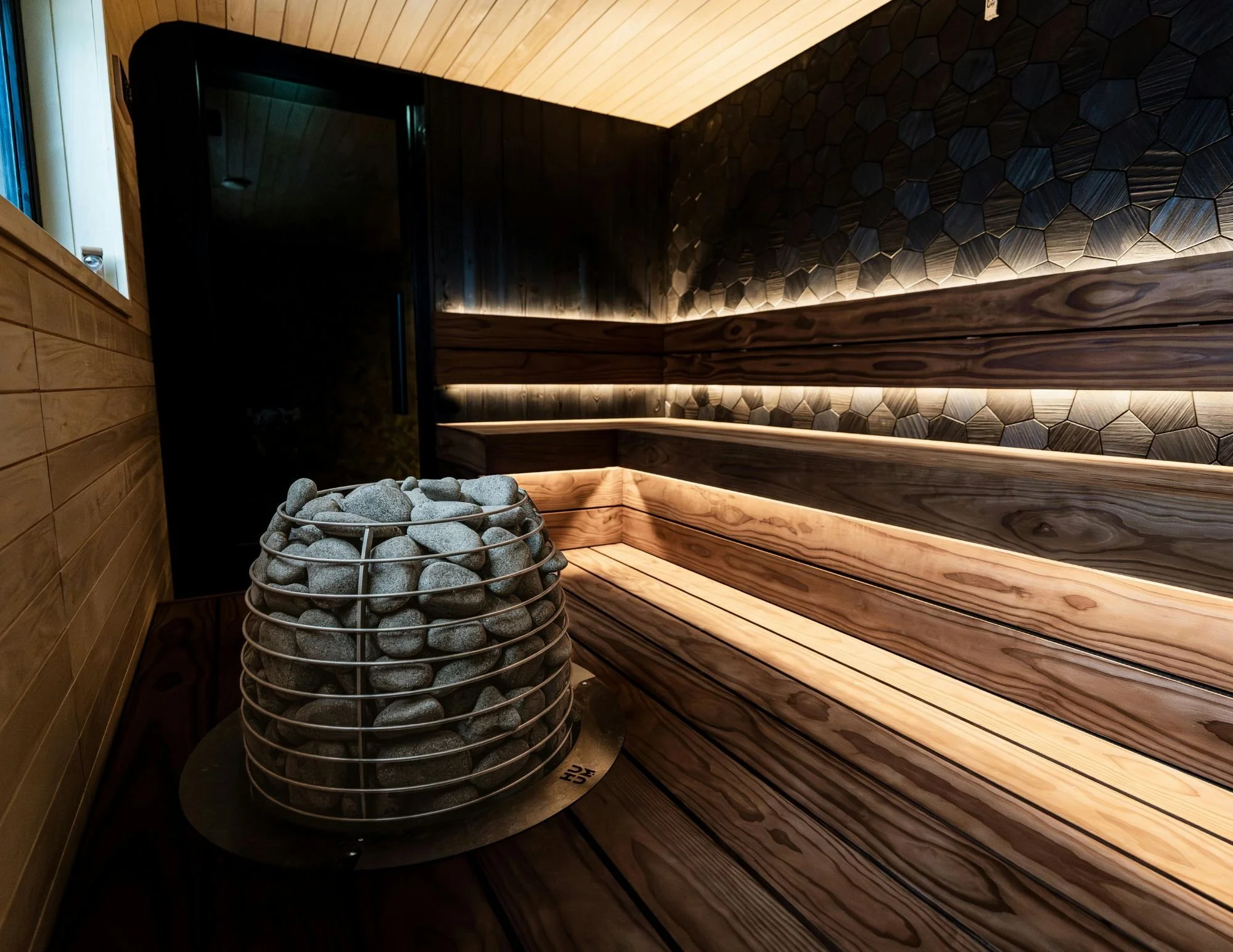 Custom Wood Working (Indoor/Outdoor)