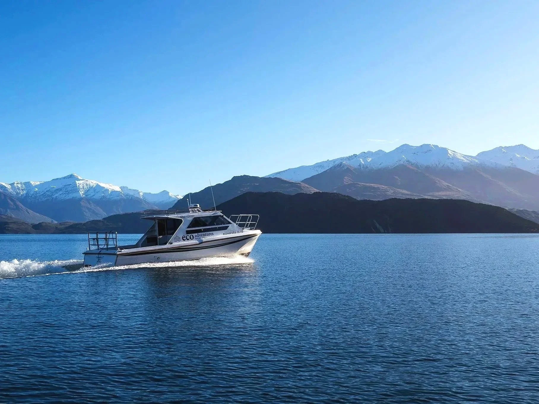MW%252BBoat%252Bon%252BLake.jpg