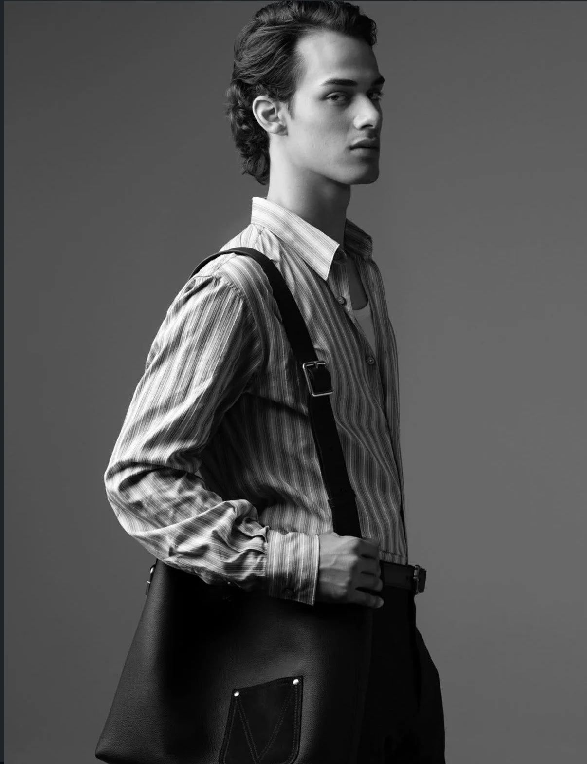 AT LARGE MAGAZINE - WARDROBE ASSISTANT 