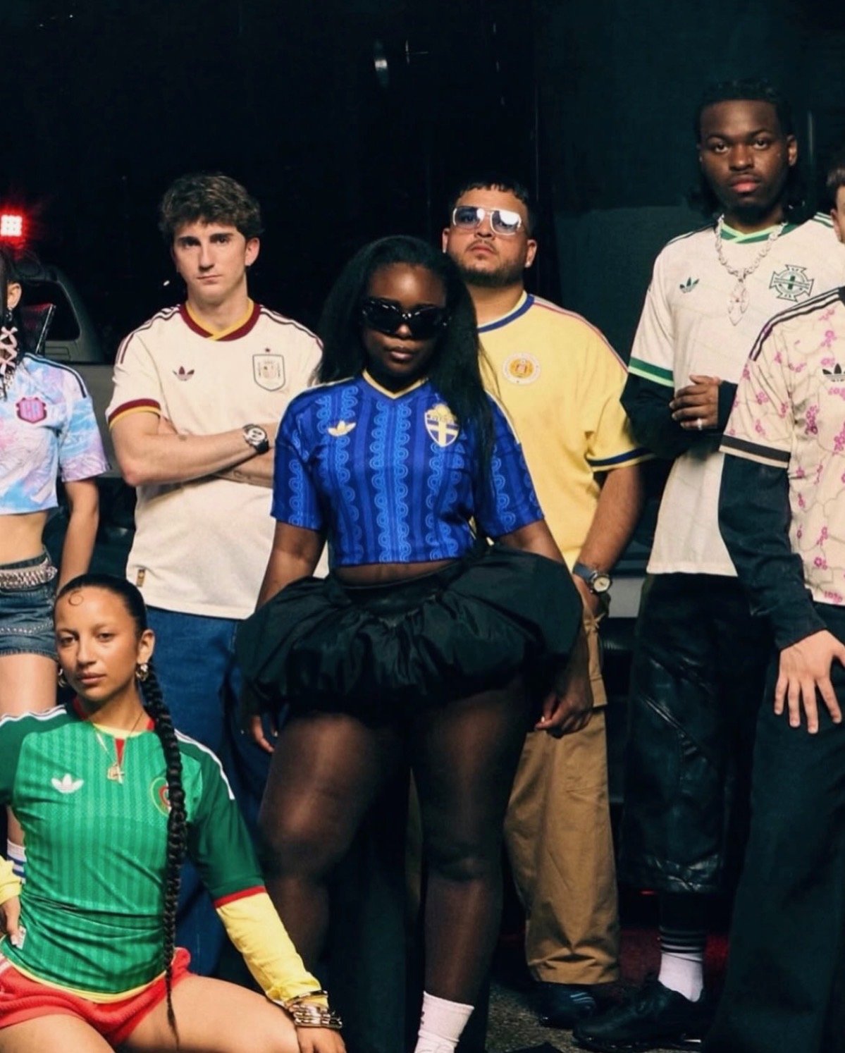 ADIDAS AWAY KIT -
WARDROBE ASSISTANT