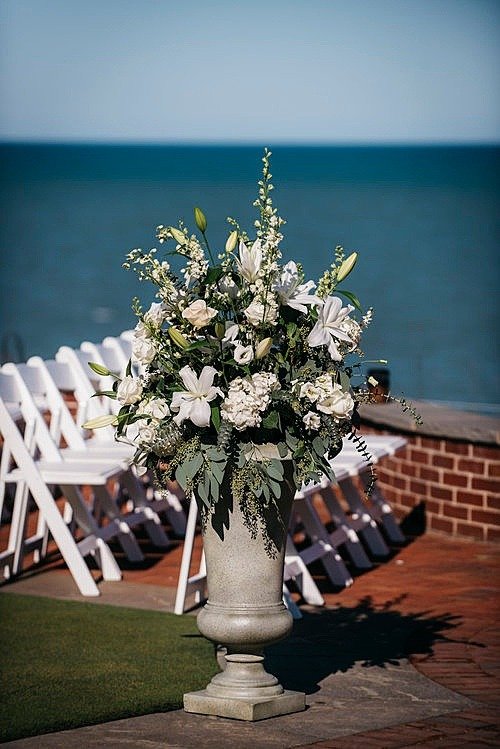 imgi_22_outdoor-country-club-wedding-shoreacres-citygirl-weddings-chicago_2027.jpg