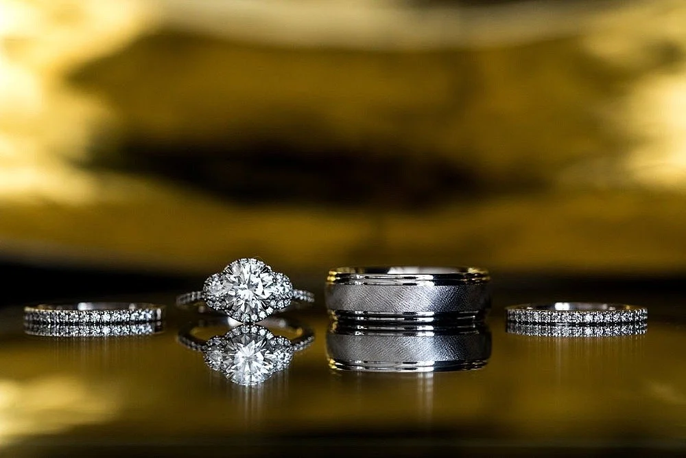 imgi_5_elegant-downtown-wedding-peninsula-chicago-citygirl-weddings_2056.jpg