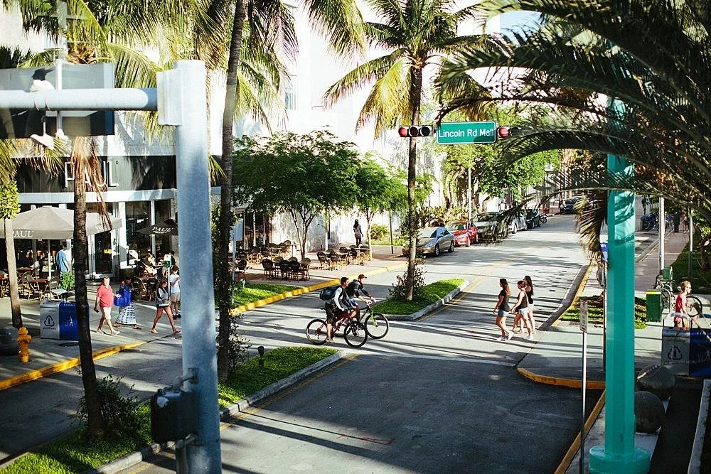 imgi_3_bath-club-miami-destination-wedding-citygirl-chicago-wedding-planners_2108.jpg
