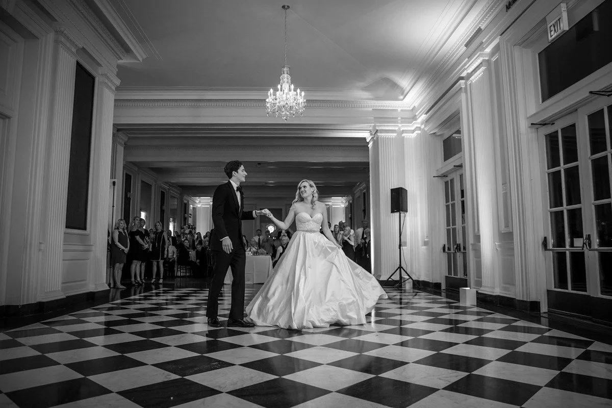 imgi_23_chicago-wedding-planners-citygirl-events-cj_0369.jpg