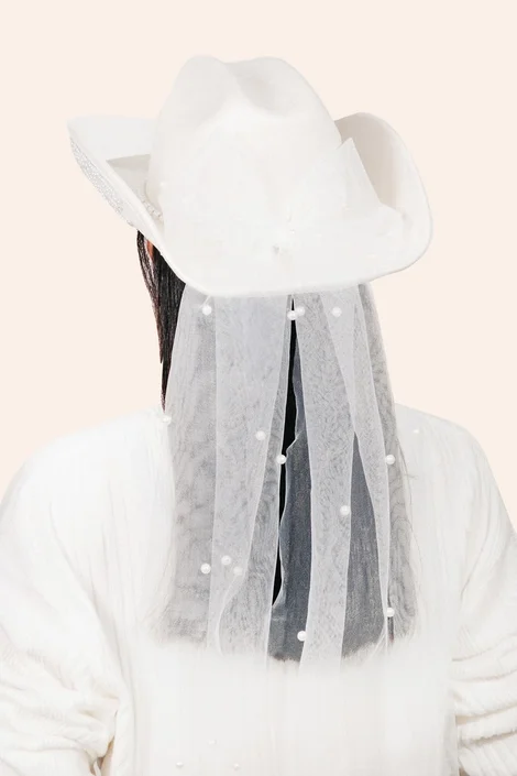 bride side back.webp