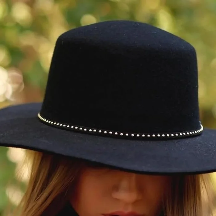 hat+trim.jpg